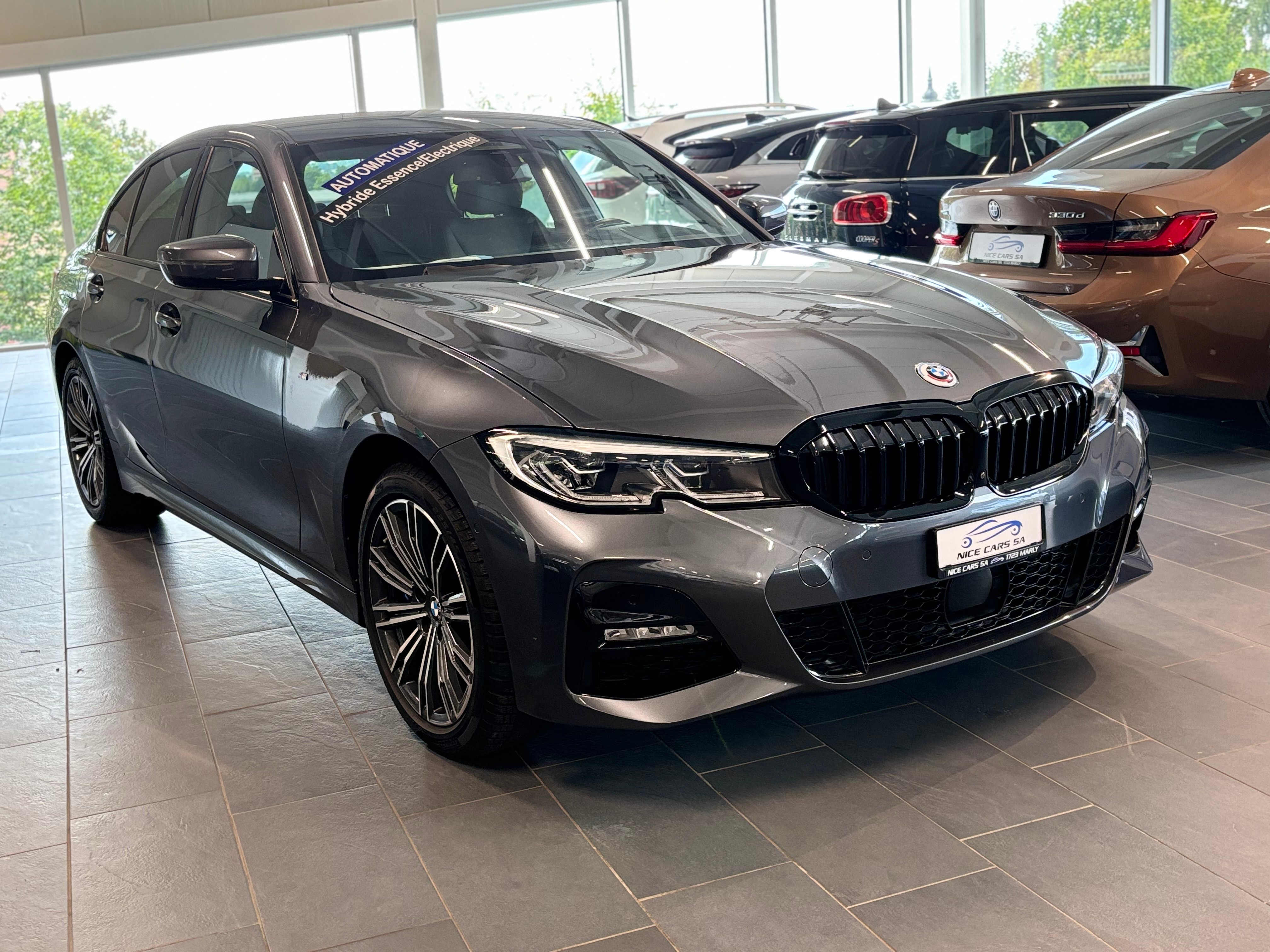 BMW 330e xDrive Steptronic