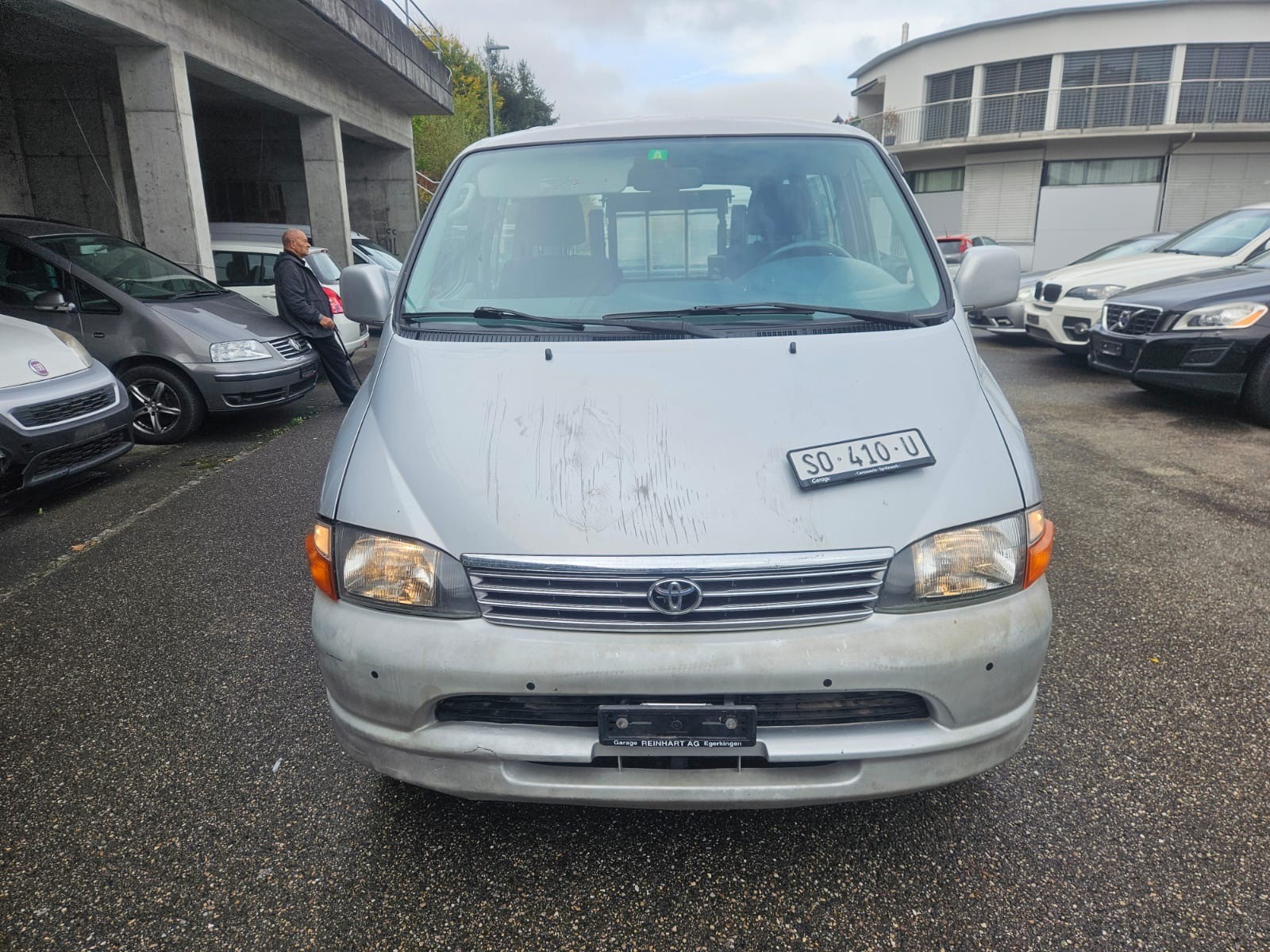 TOYOTA Hiace D-4D A/T Wagon GL