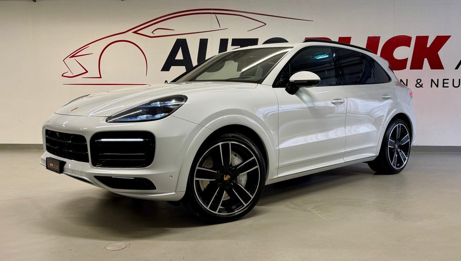 PORSCHE Cayenne GTS