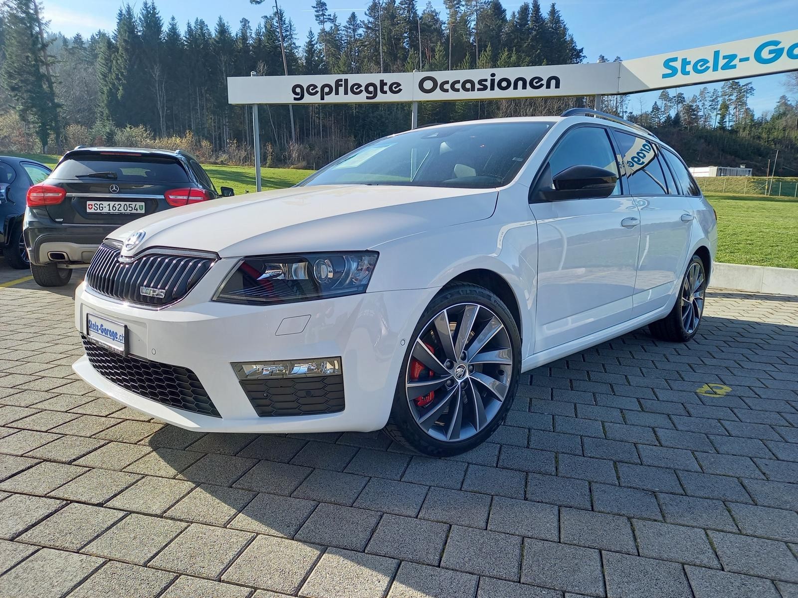 SKODA Octavia Combi 2.0 TSI RS DSG