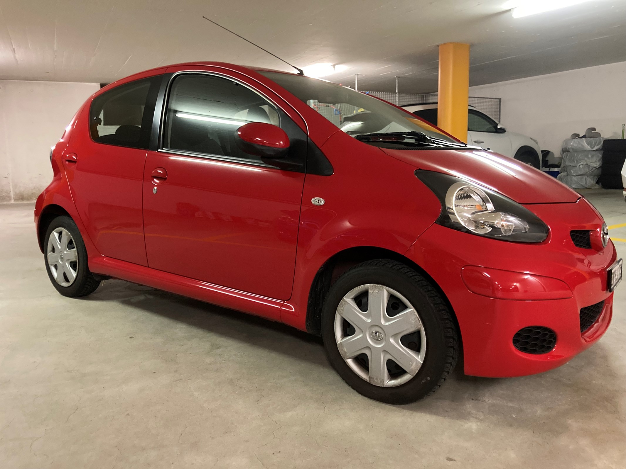 TOYOTA Aygo 1.0 Linea Luna Multimode