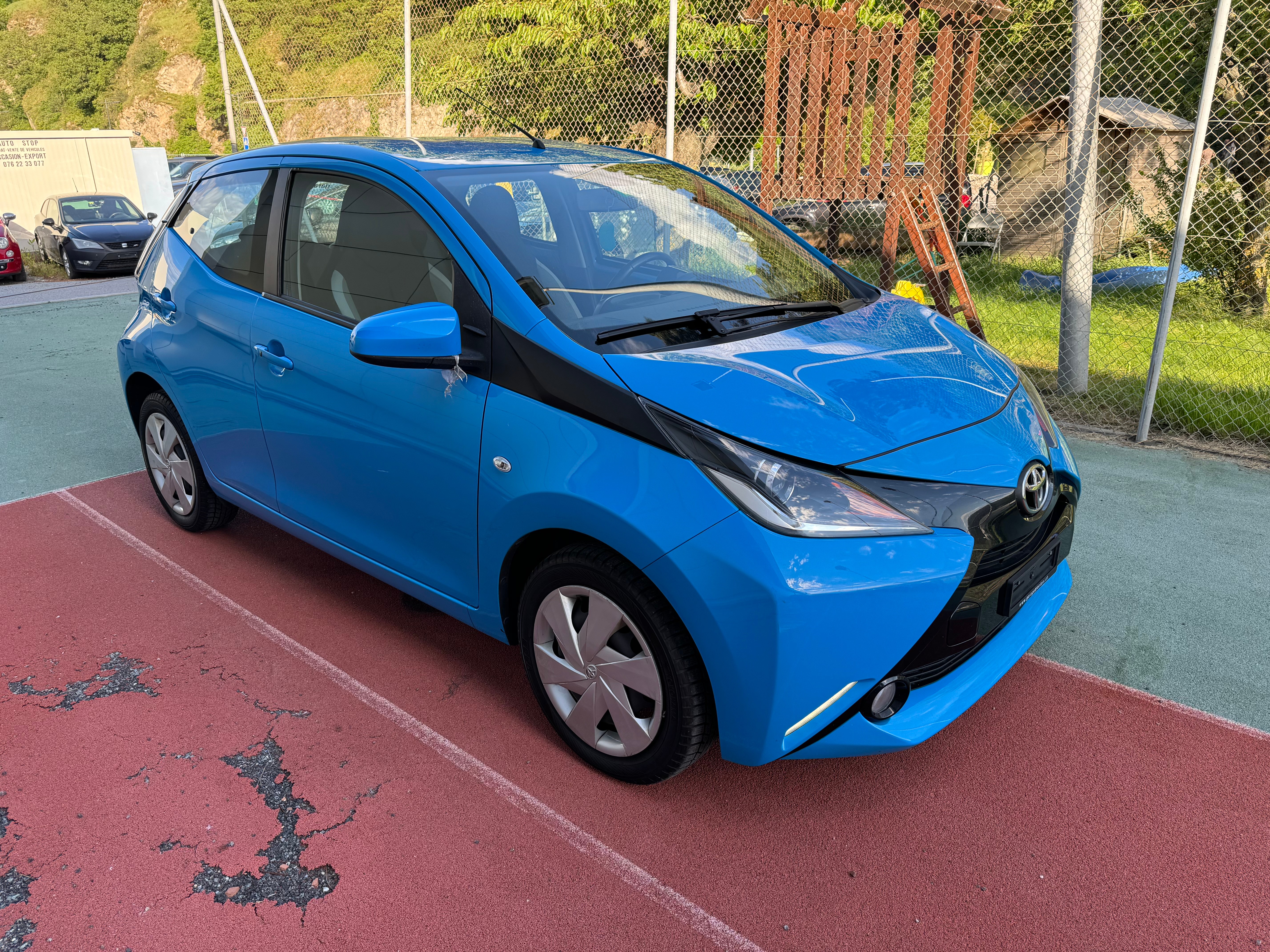 TOYOTA Aygo 1.2 VVT-i x-play