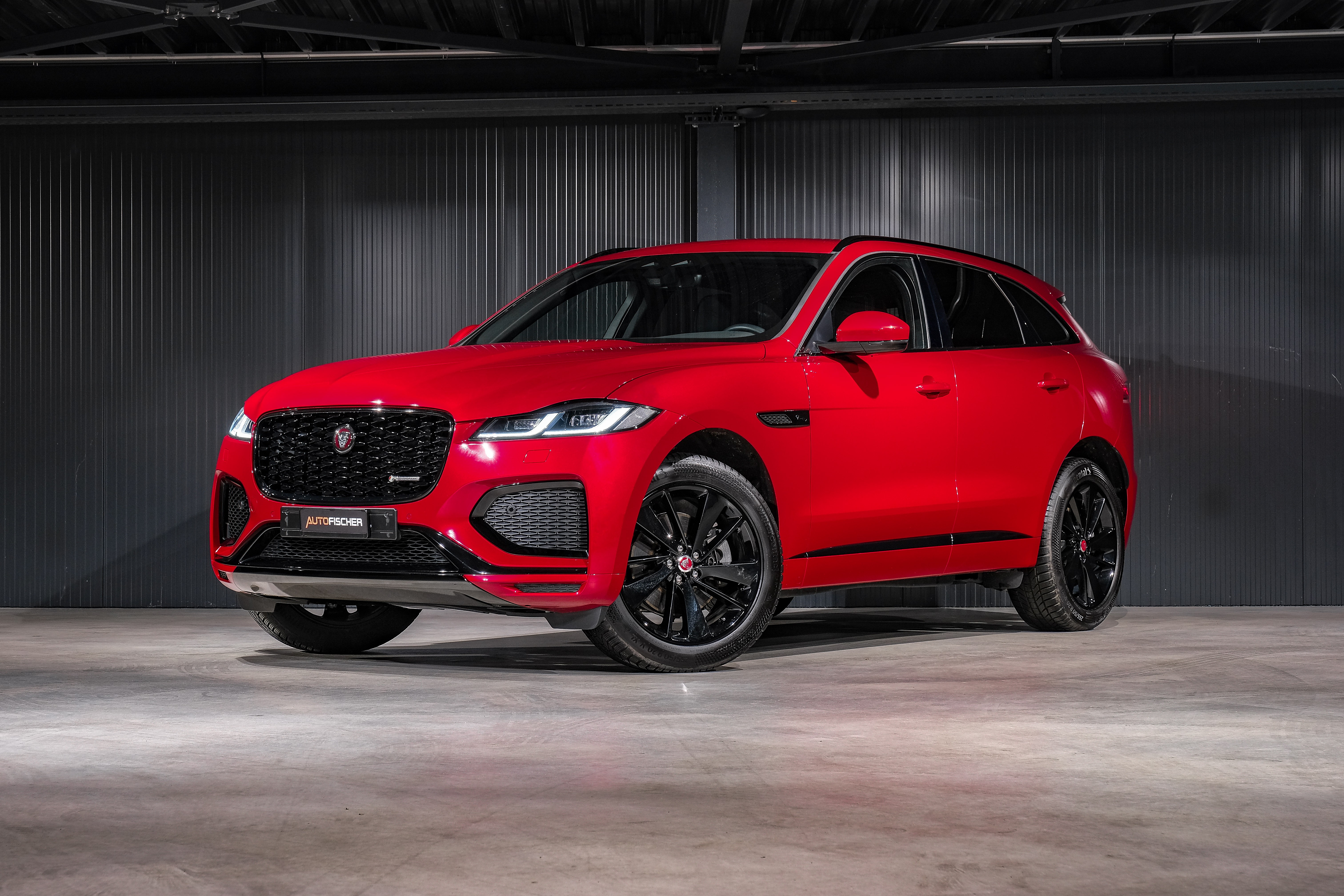 JAGUAR F-Pace 2.0 P250 R-Dynamic SE AWD