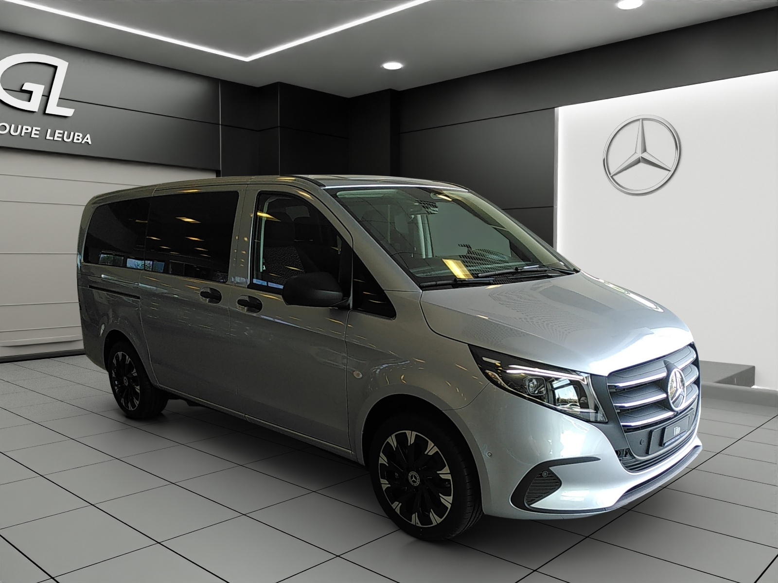 MERCEDES-BENZ Vito 116 CDI Lang Select Family Tourer 4Matic 9G-Tronic