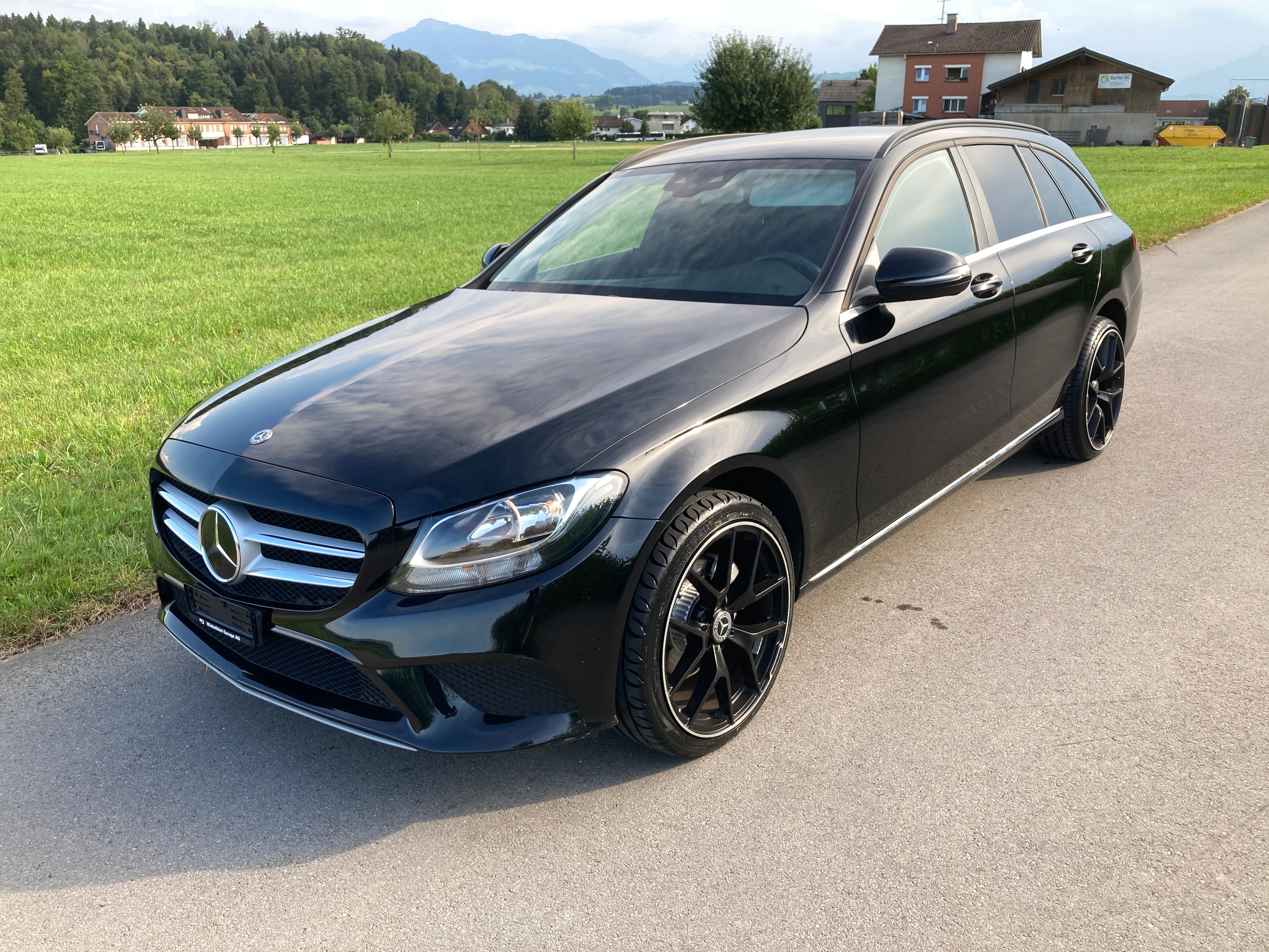 MERCEDES-BENZ C 180 BlueTEC 9G-Tronic *mit Anhängerkupplung*