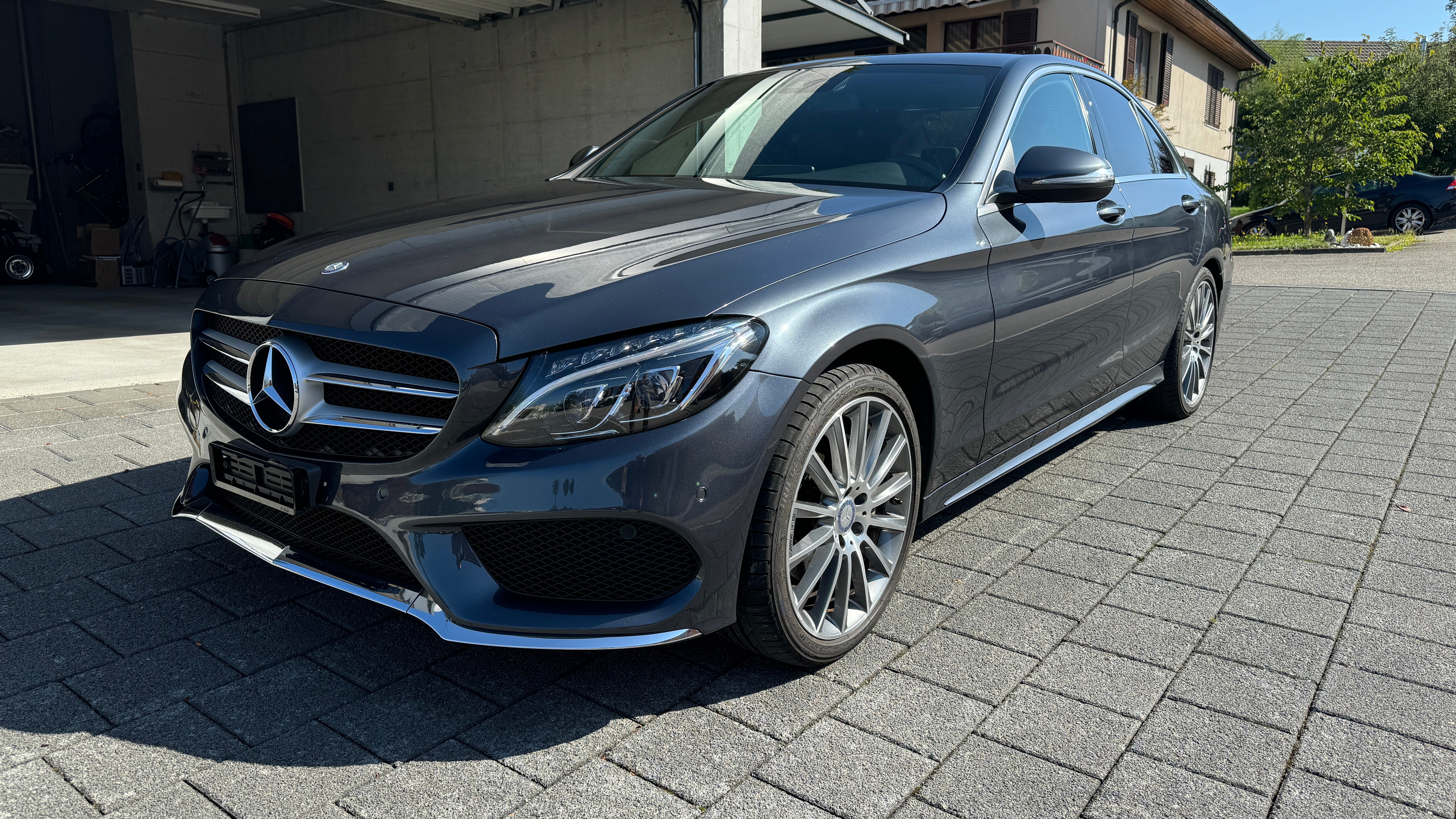 MERCEDES-BENZ C 200 Swiss Star Edition AMG Line 7G-Tronic