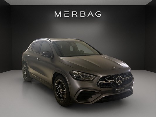 MERCEDES-BENZ GLA 250 4Matic Swiss Star