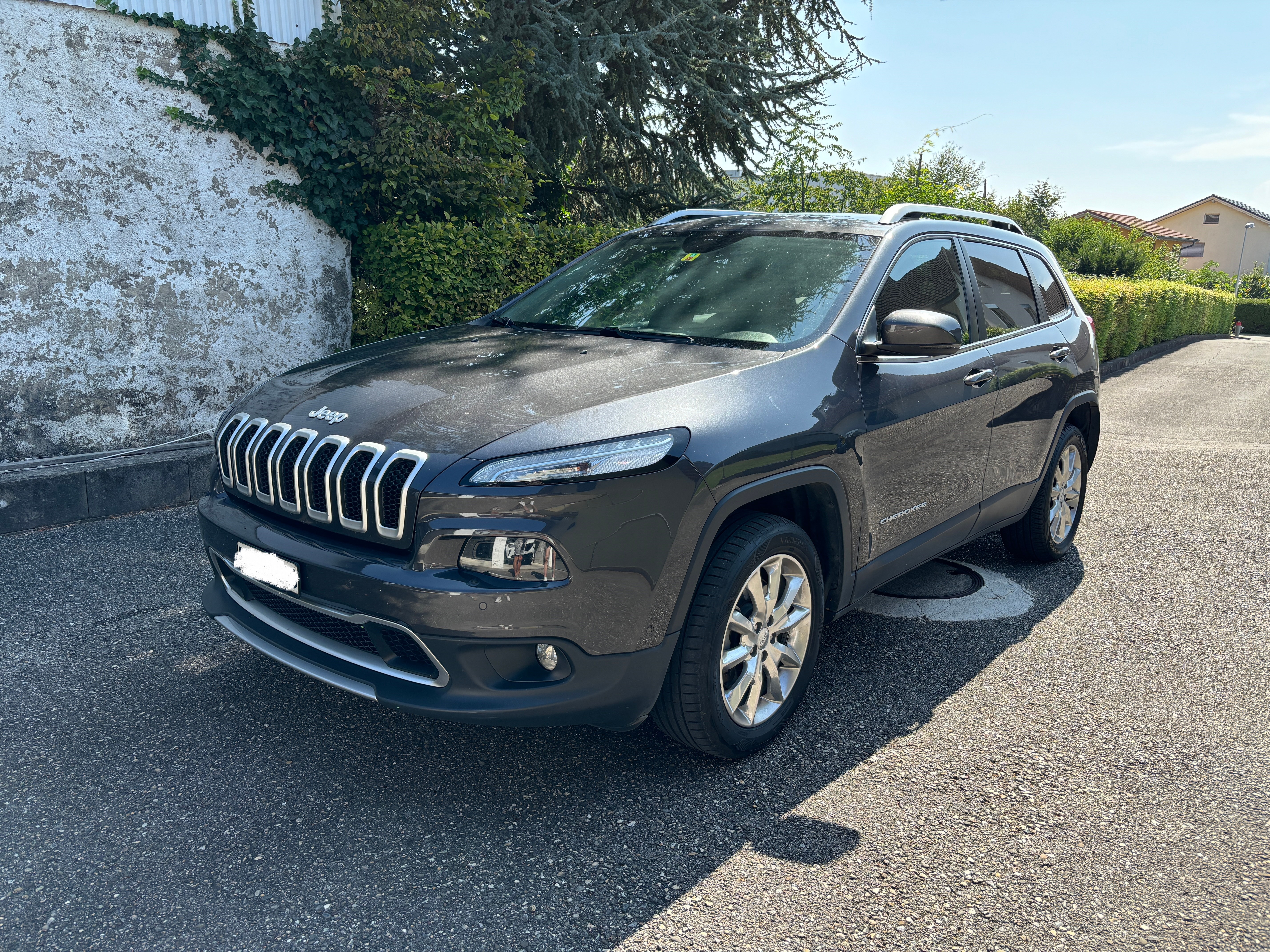 JEEP CHEROKEE