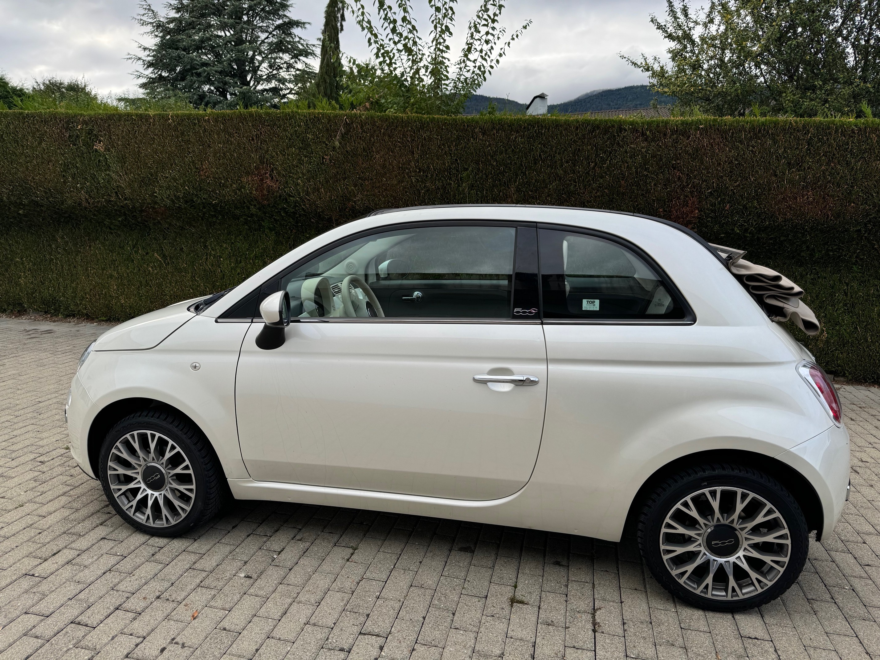 FIAT 500C 1.4 16V Lounge Dualogic