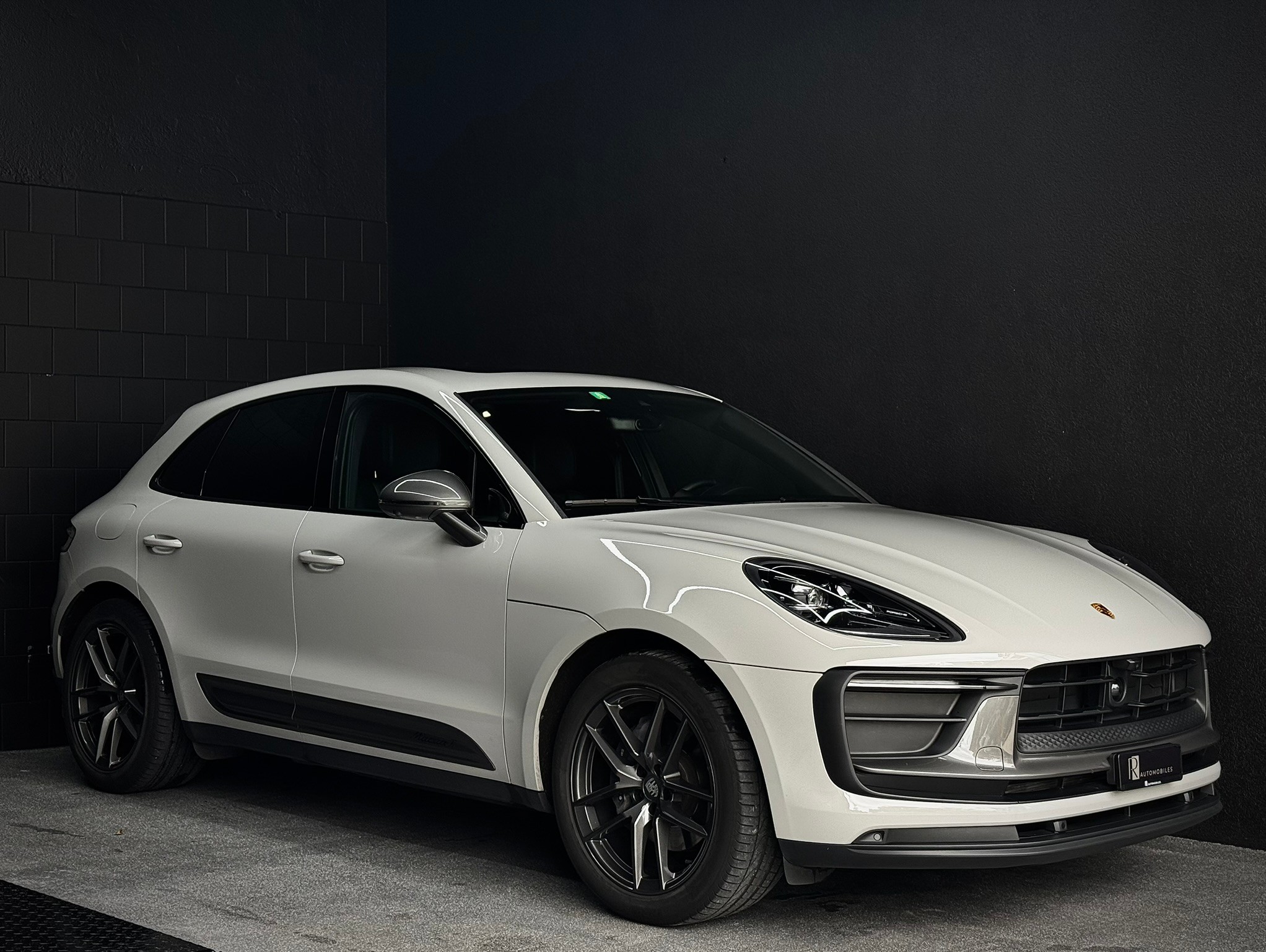 PORSCHE Macan PDK