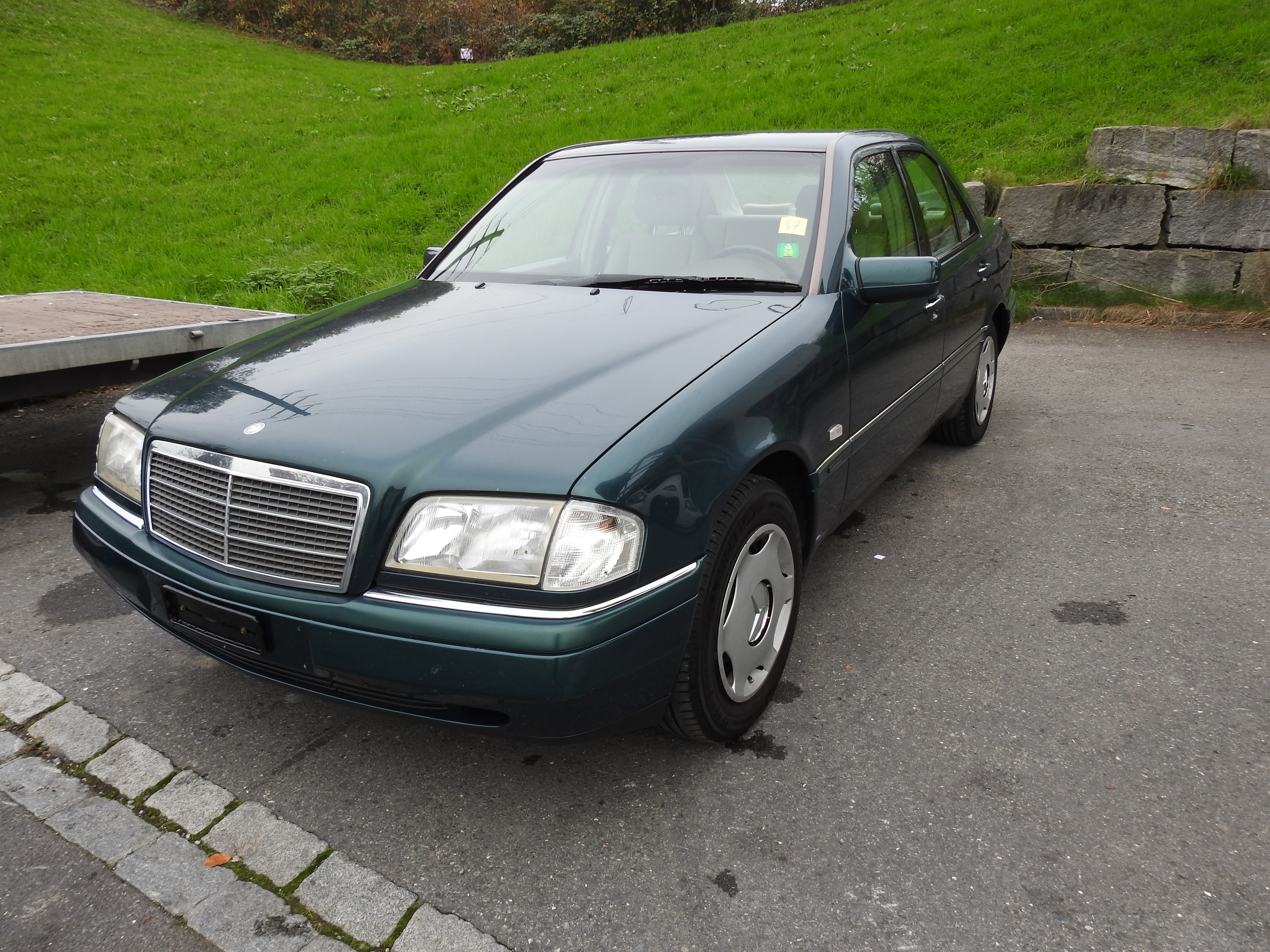 MERCEDES-BENZ C 200 Elégance