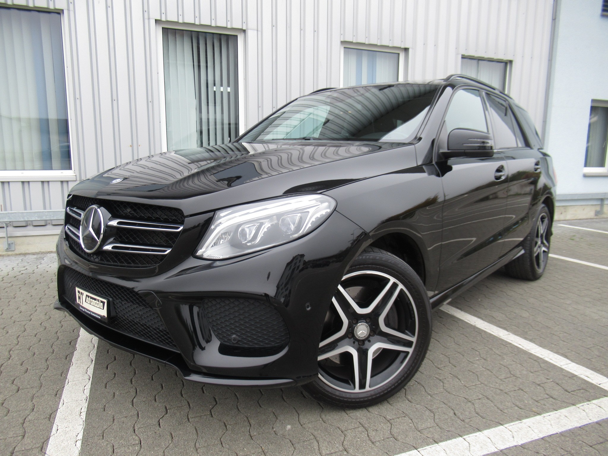 MERCEDES-BENZ GLE 400 Executive 4Matic 7G-Tronic