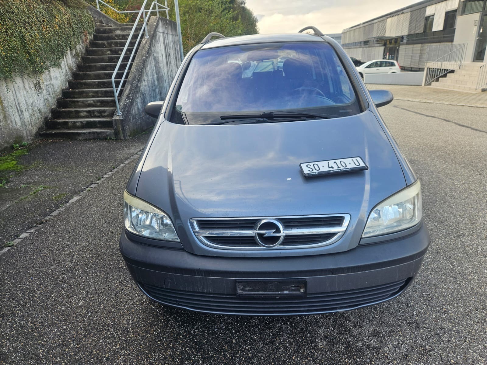 OPEL Zafira 2.2i 16V Elegance