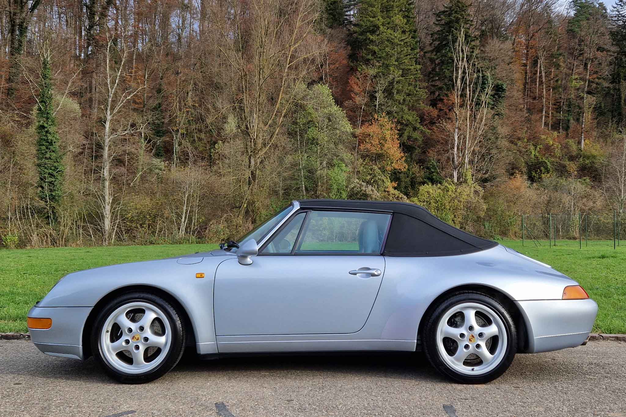 PORSCHE 911 Carrera Cabrio