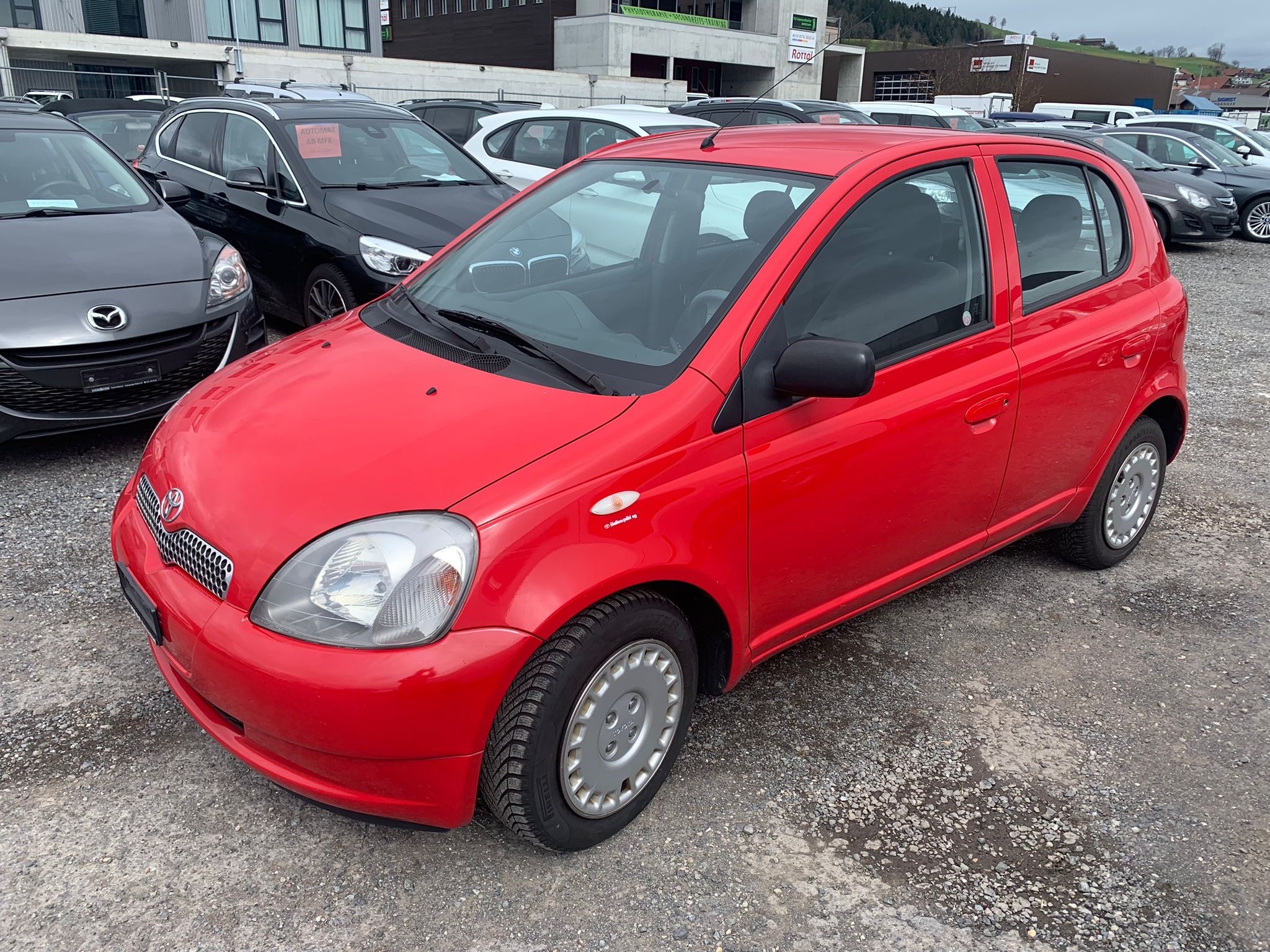 TOYOTA Yaris 1.3 Linea Sol