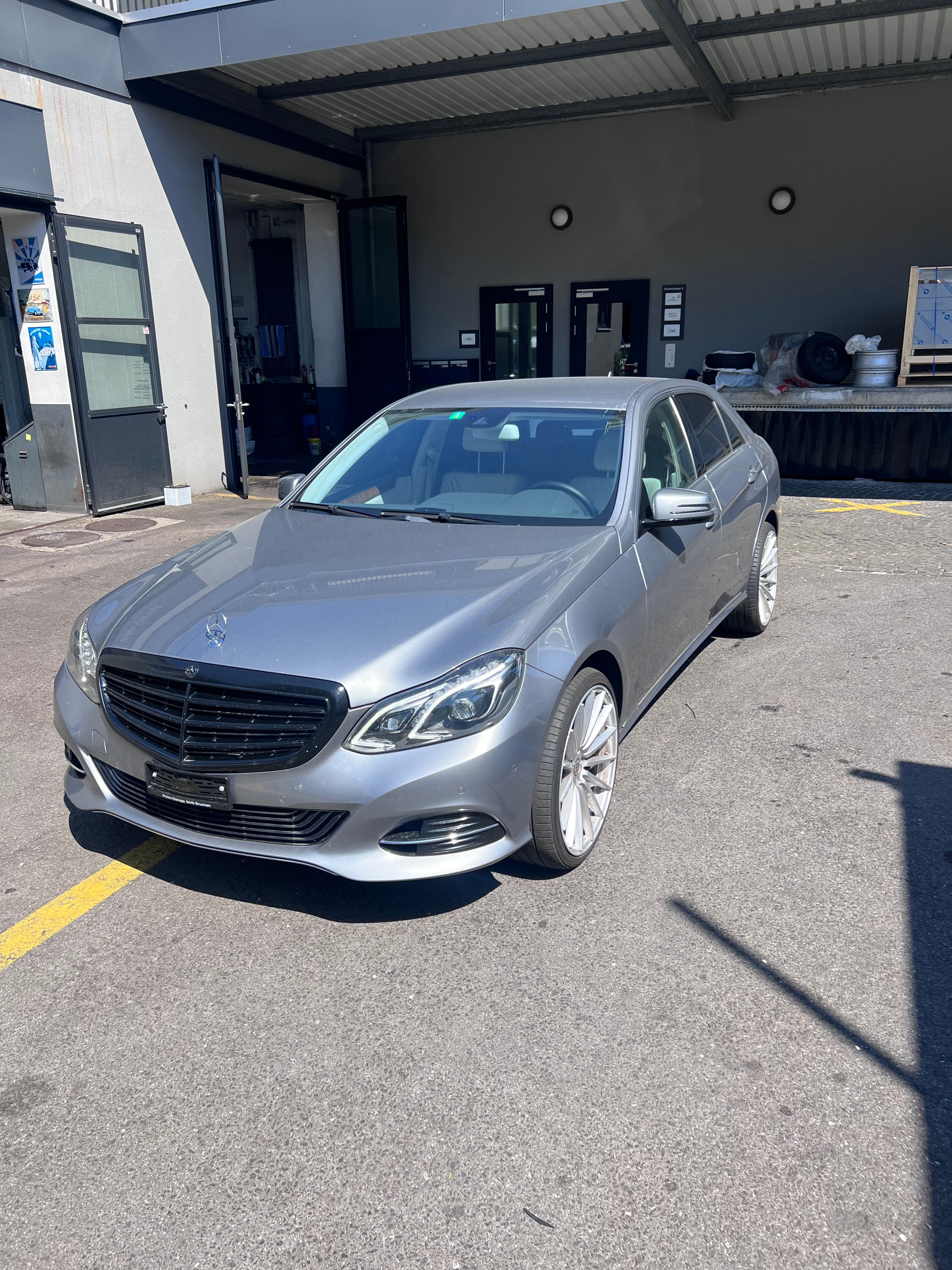 MERCEDES-BENZ E 400 Avantgarde 7G-Tronic