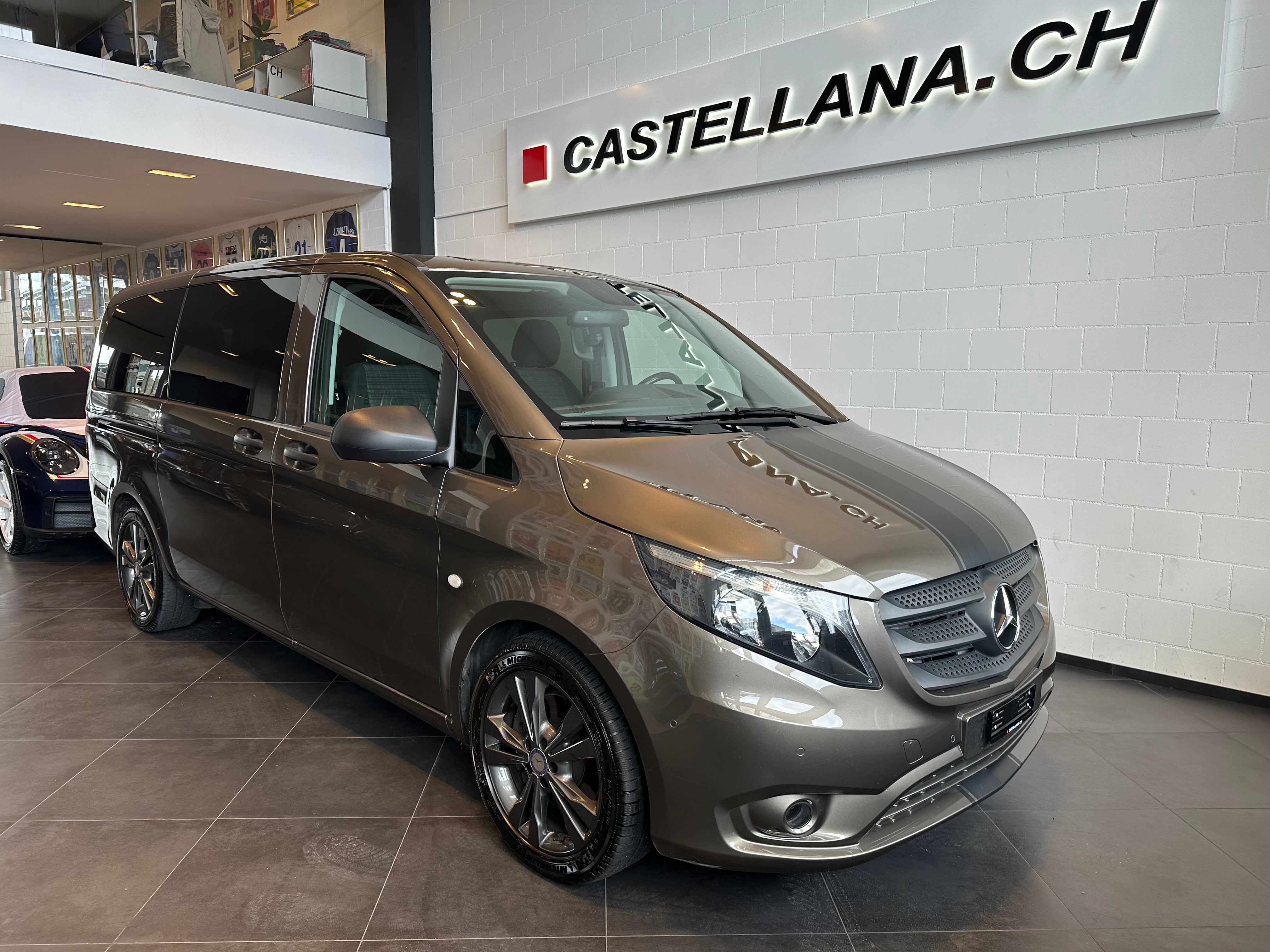 MERCEDES-BENZ Vito 114 BlueTec Tourer Select L 4Matic 7G-Tronic