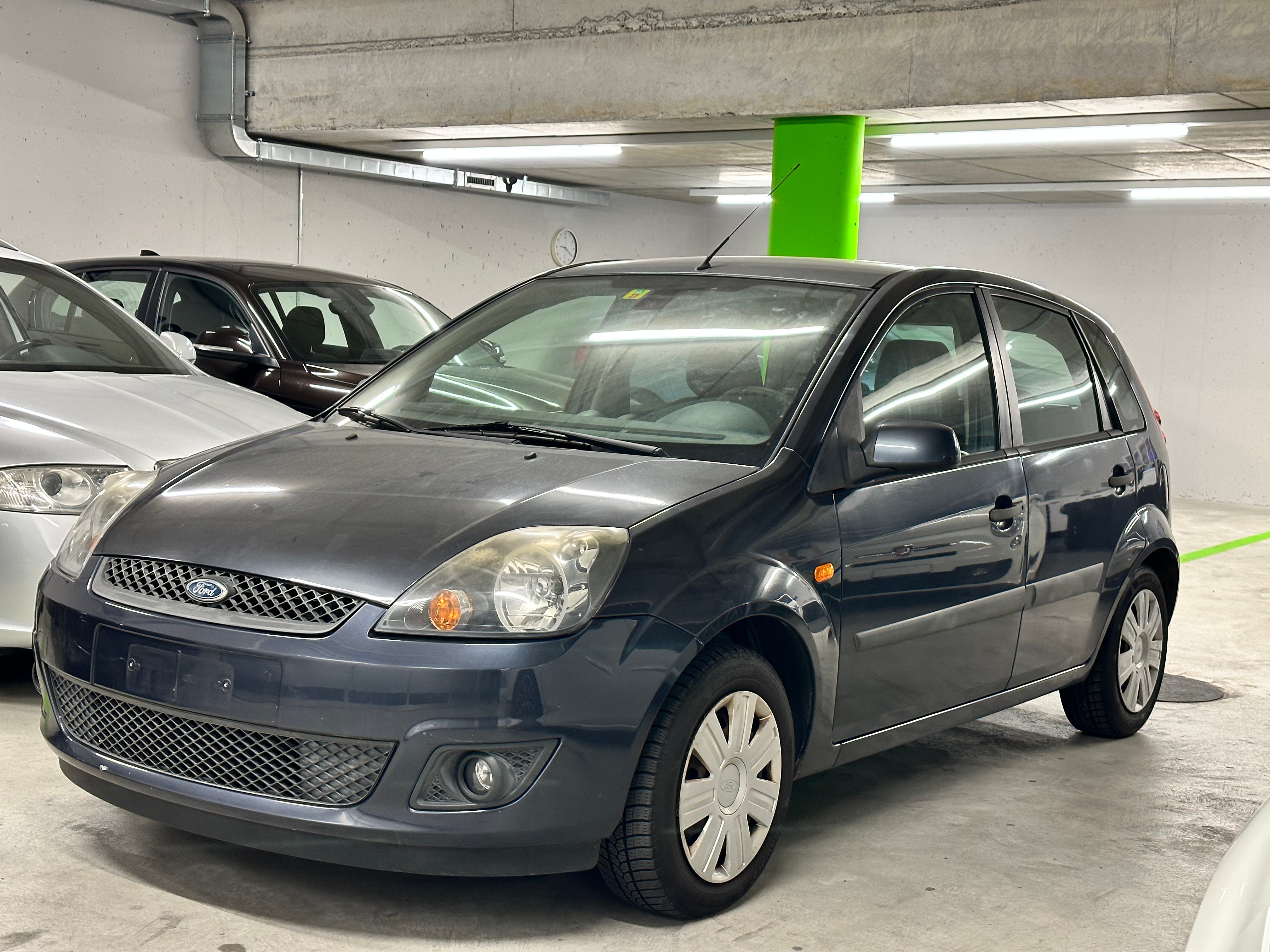 FORD Fiesta 1.4 16V Trend