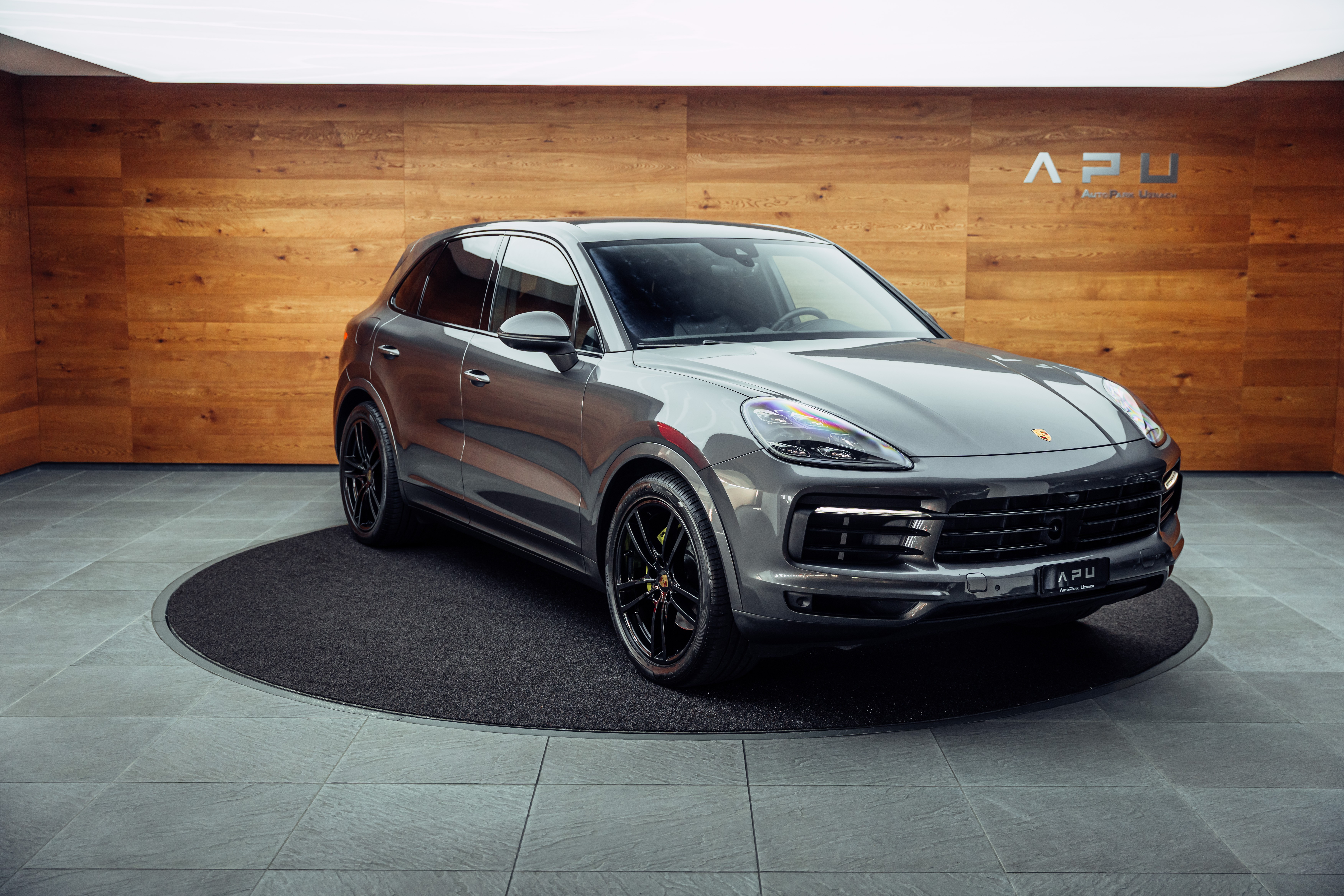 PORSCHE Cayenne E-Hybrid