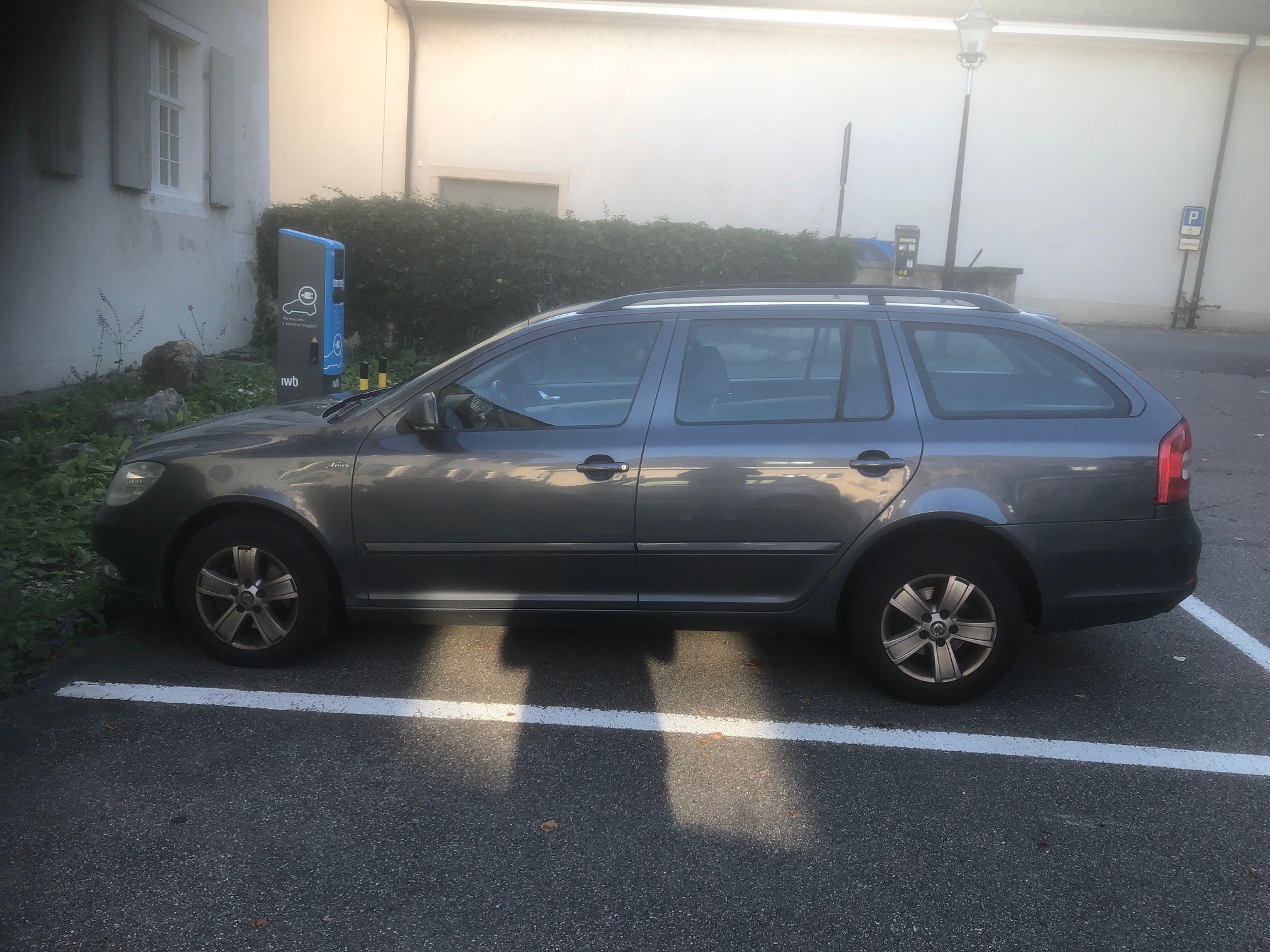 SKODA Octavia Combi 2.0 TDI Arosa 4x4 DSG