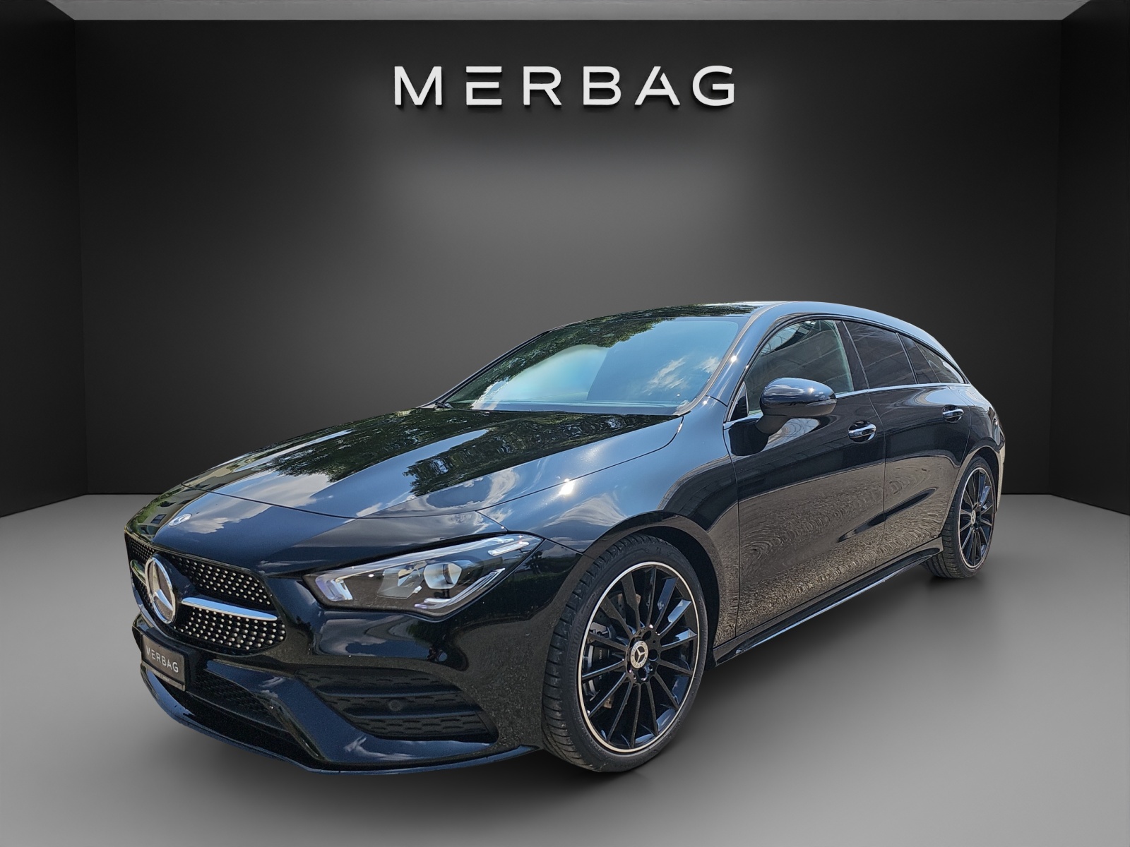 MERCEDES-BENZ CLA Shooting Brake 200 AMG Line 7G-DCT