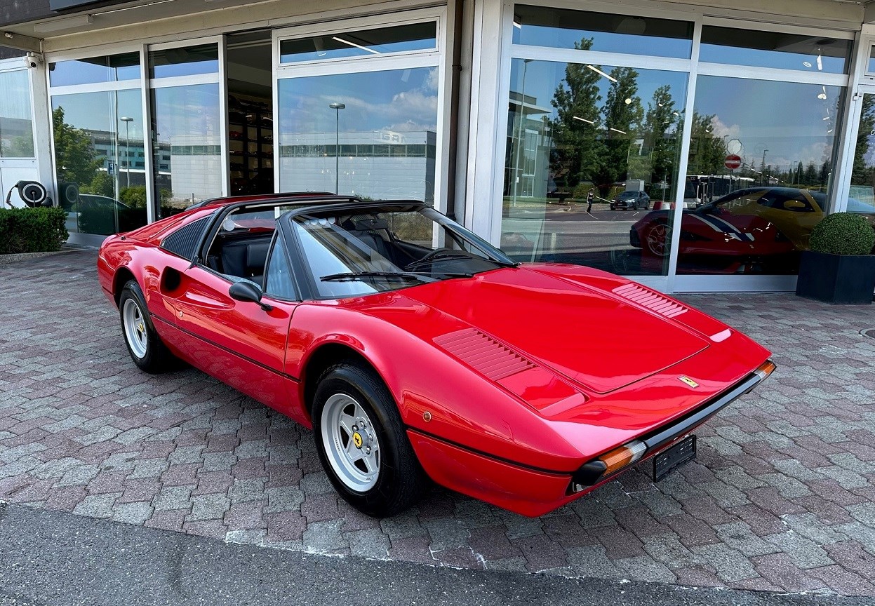 FERRARI 308 GTS