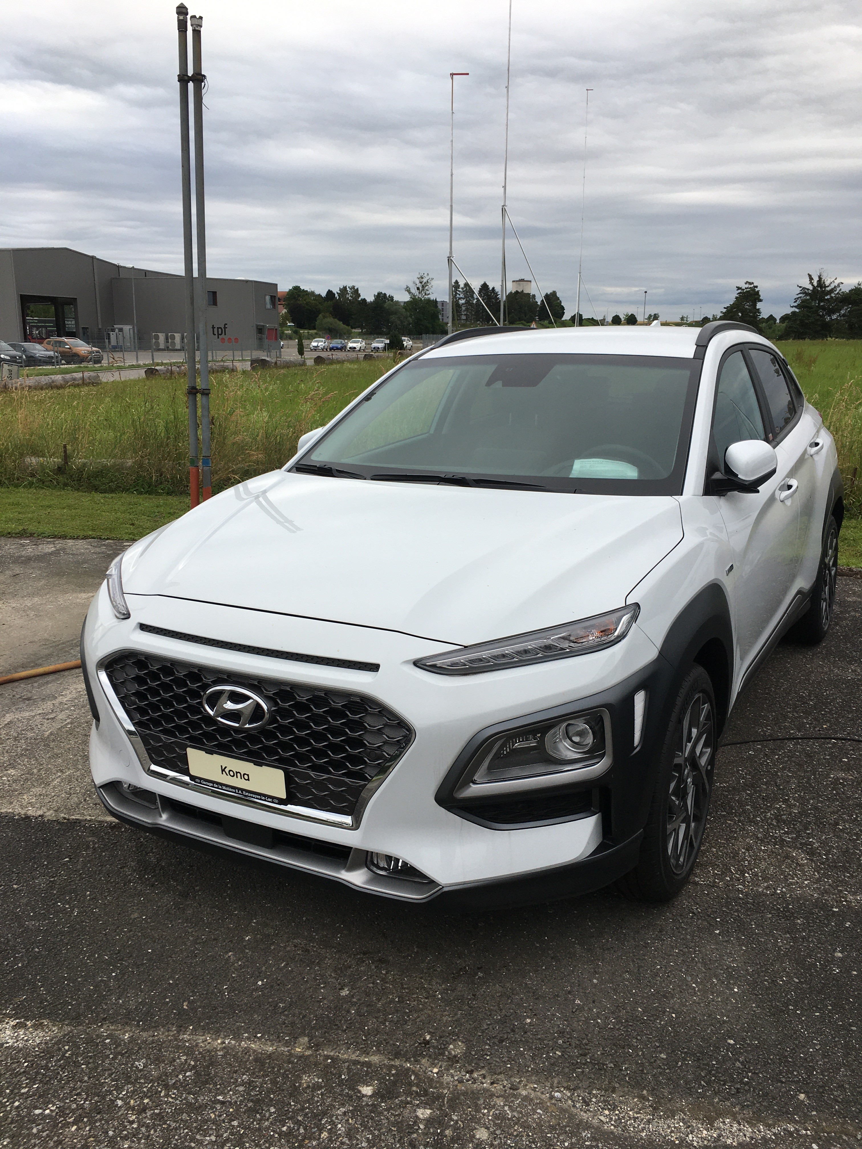 HYUNDAI Kona 1.6 GDi HEV Amplia DCT