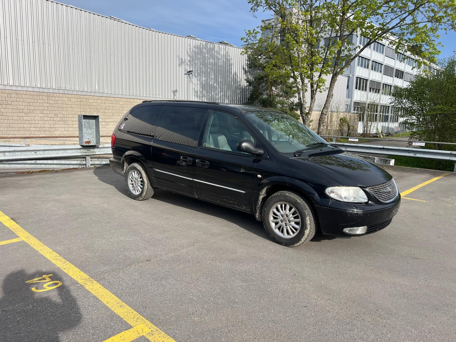 CHRYSLER Grand Voyager 3.3 LTD AWD