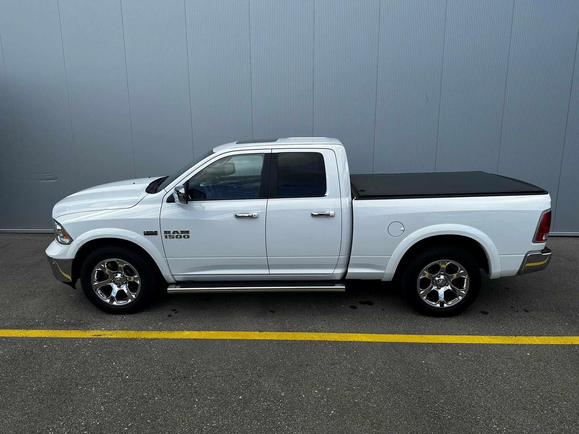 DODGE 1500 5.7 Quad Cab Laramie