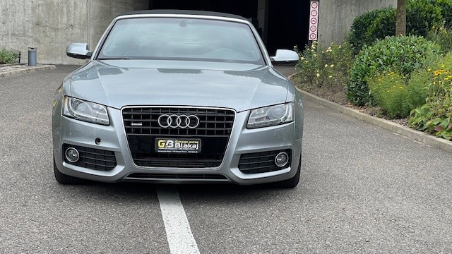 AUDI A5 Cabriolet 3.0 TDI quattro S-tronic