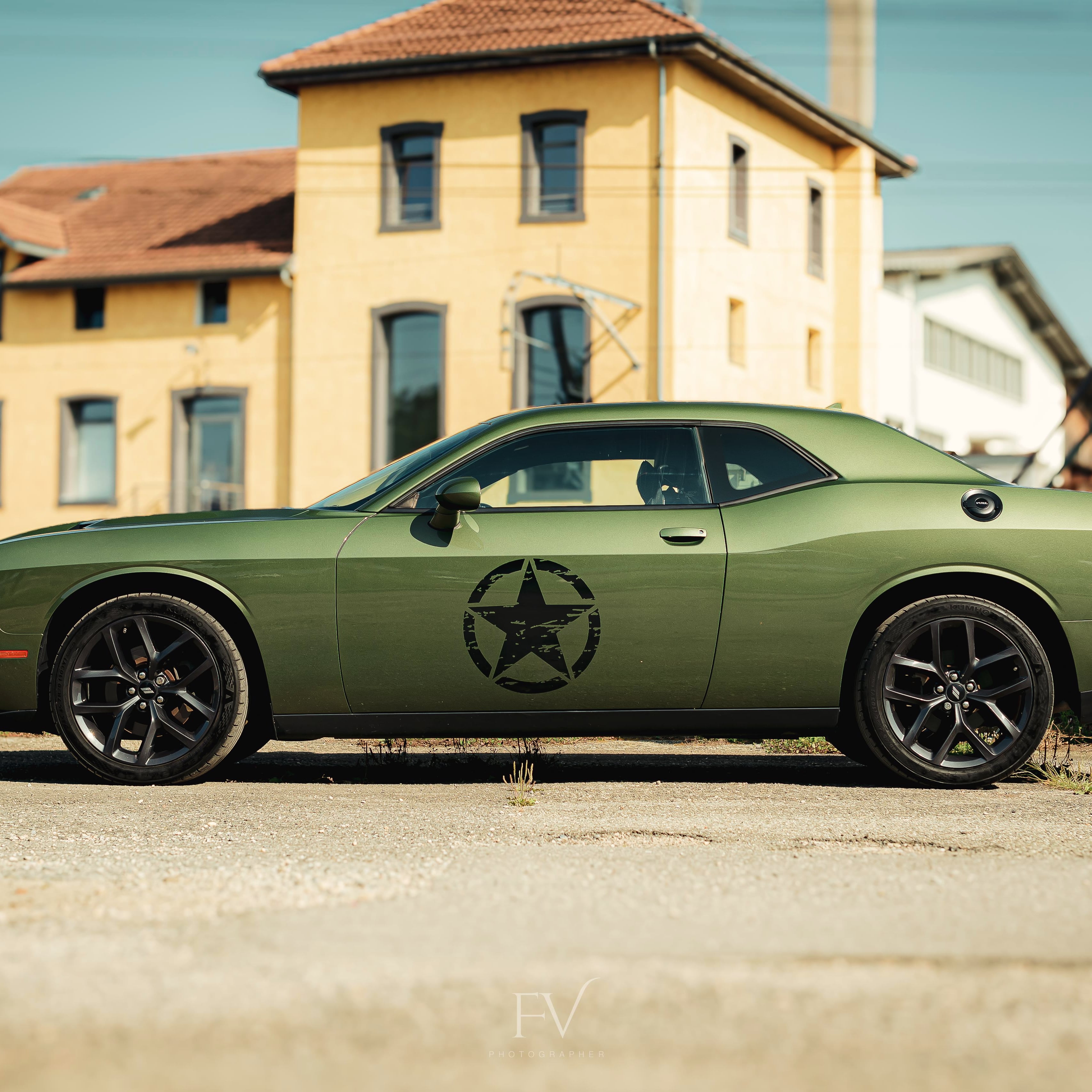 DODGE Challenger SXT