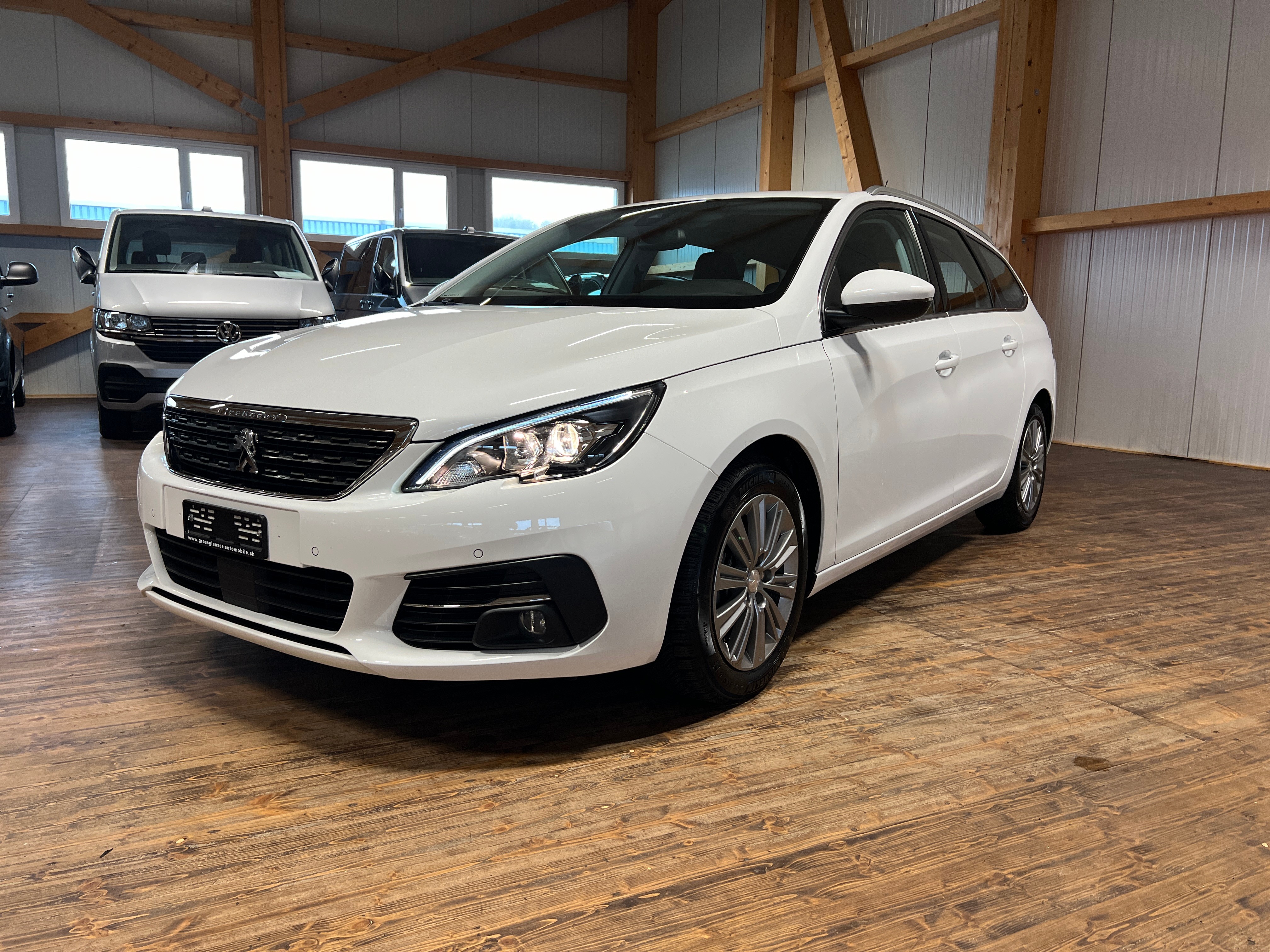 PEUGEOT 308 SW 1.5 BlueHDI Allure EAT6