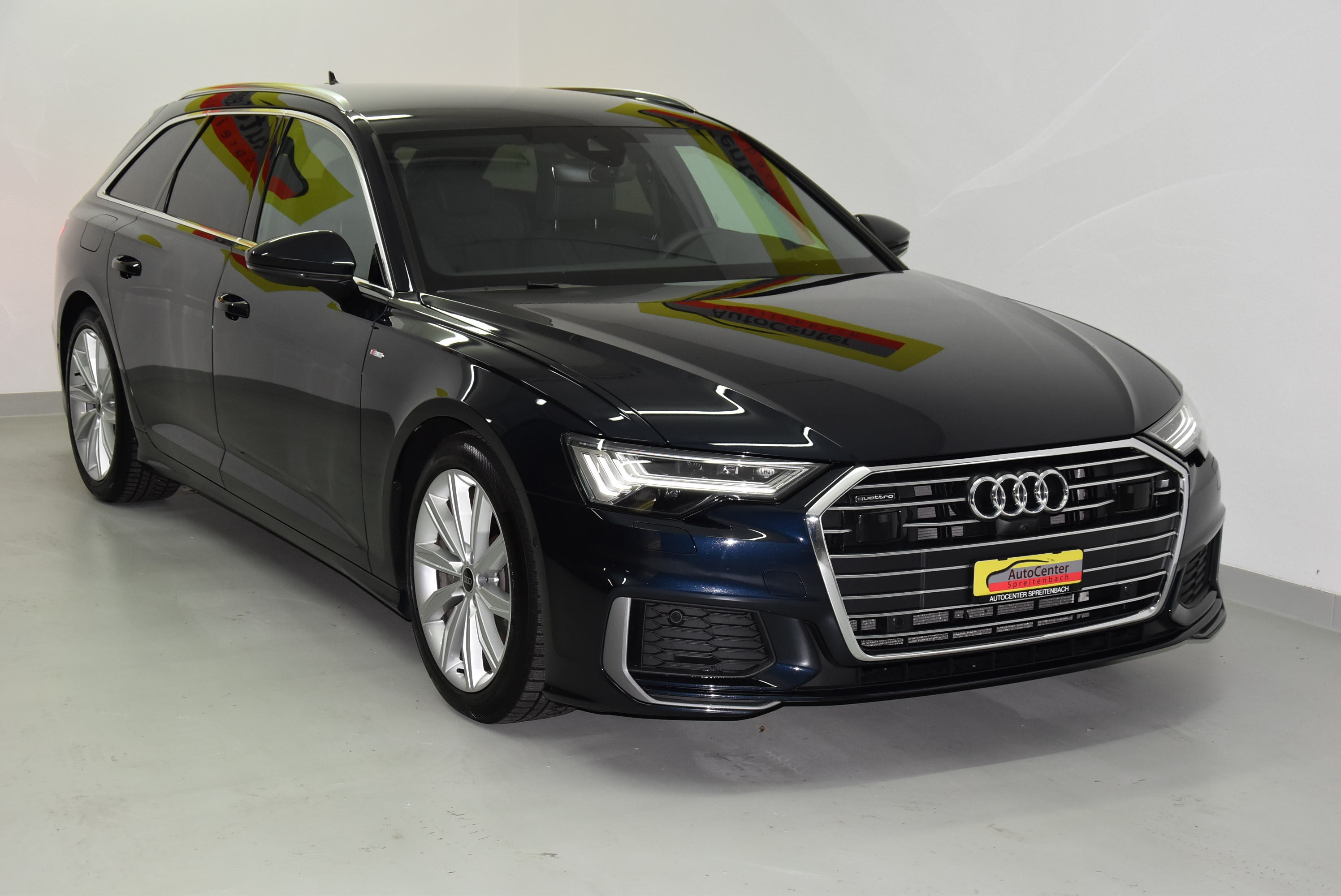 AUDI A6 Avant 40 TDI Sport Attraction quattro S-tronic