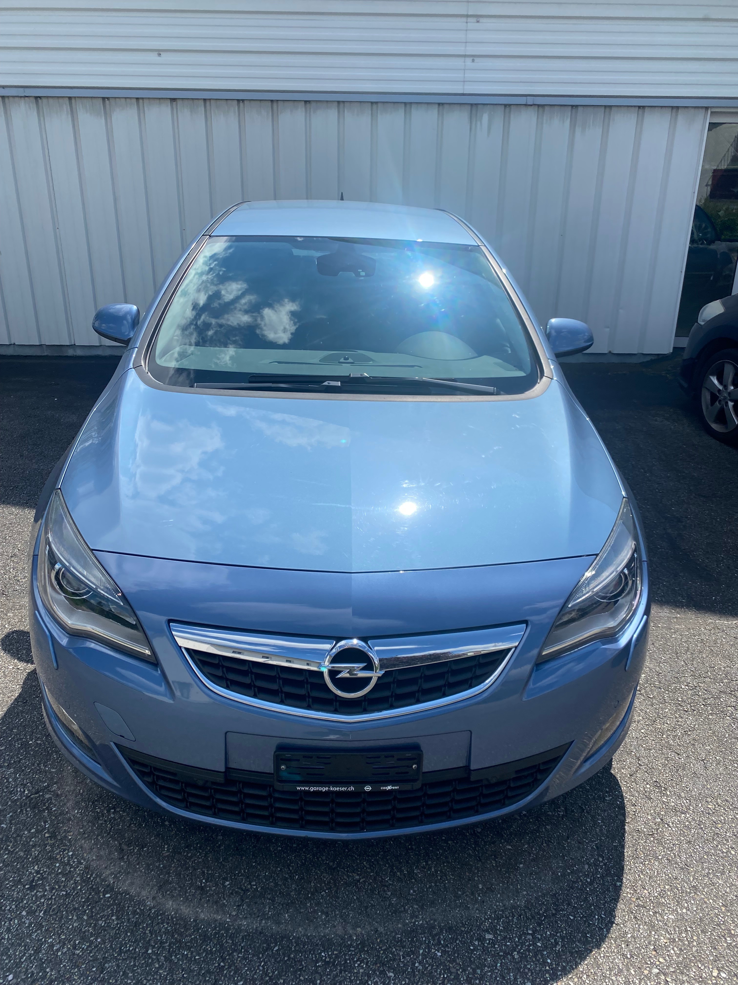 OPEL Astra 1.6i 16V Turbo Cosmo Automatic