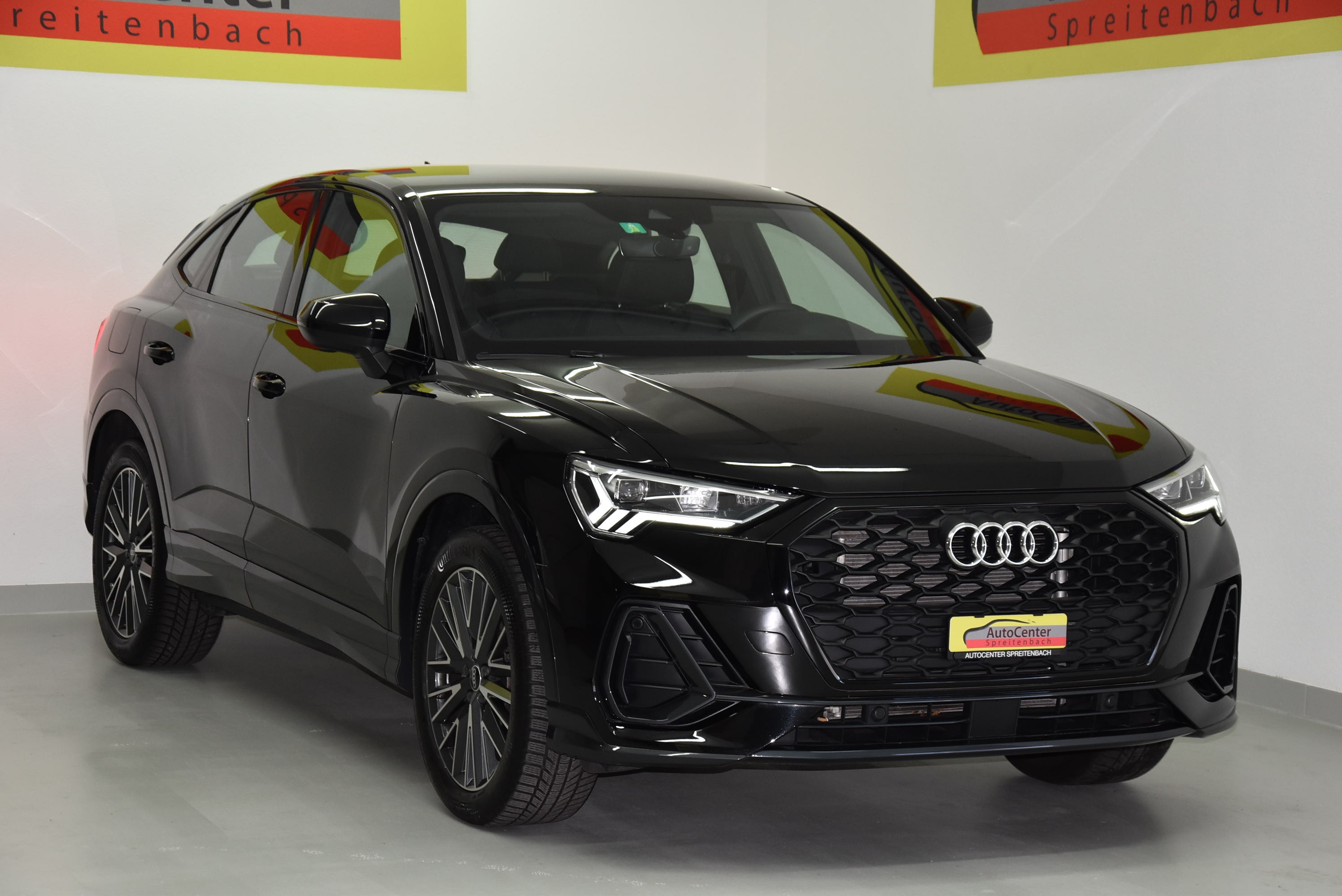 AUDI Q3 Sportback 35 TFSI Attraction S-LINE INTERIEUR