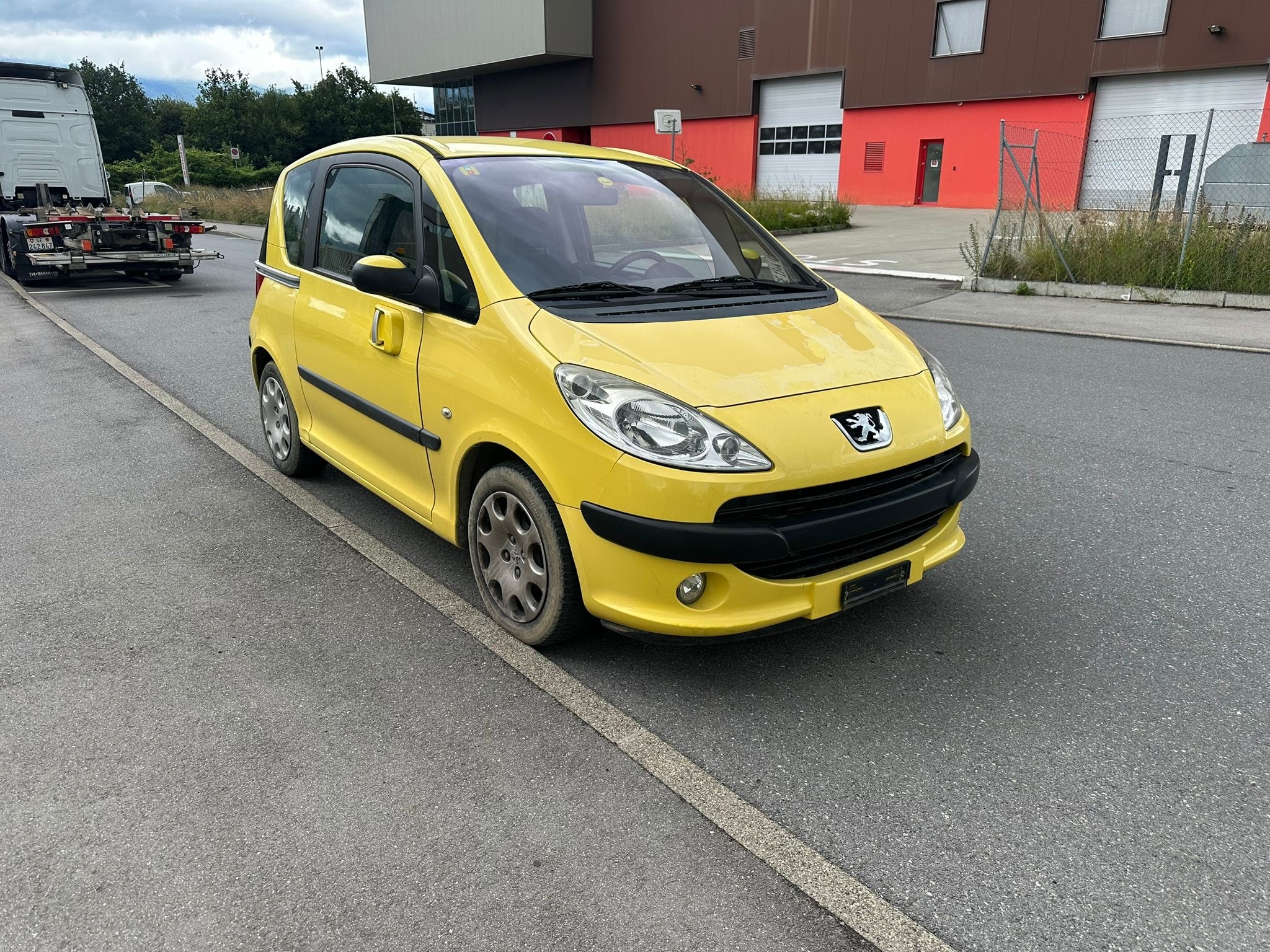 PEUGEOT 1007 1.4 Urban