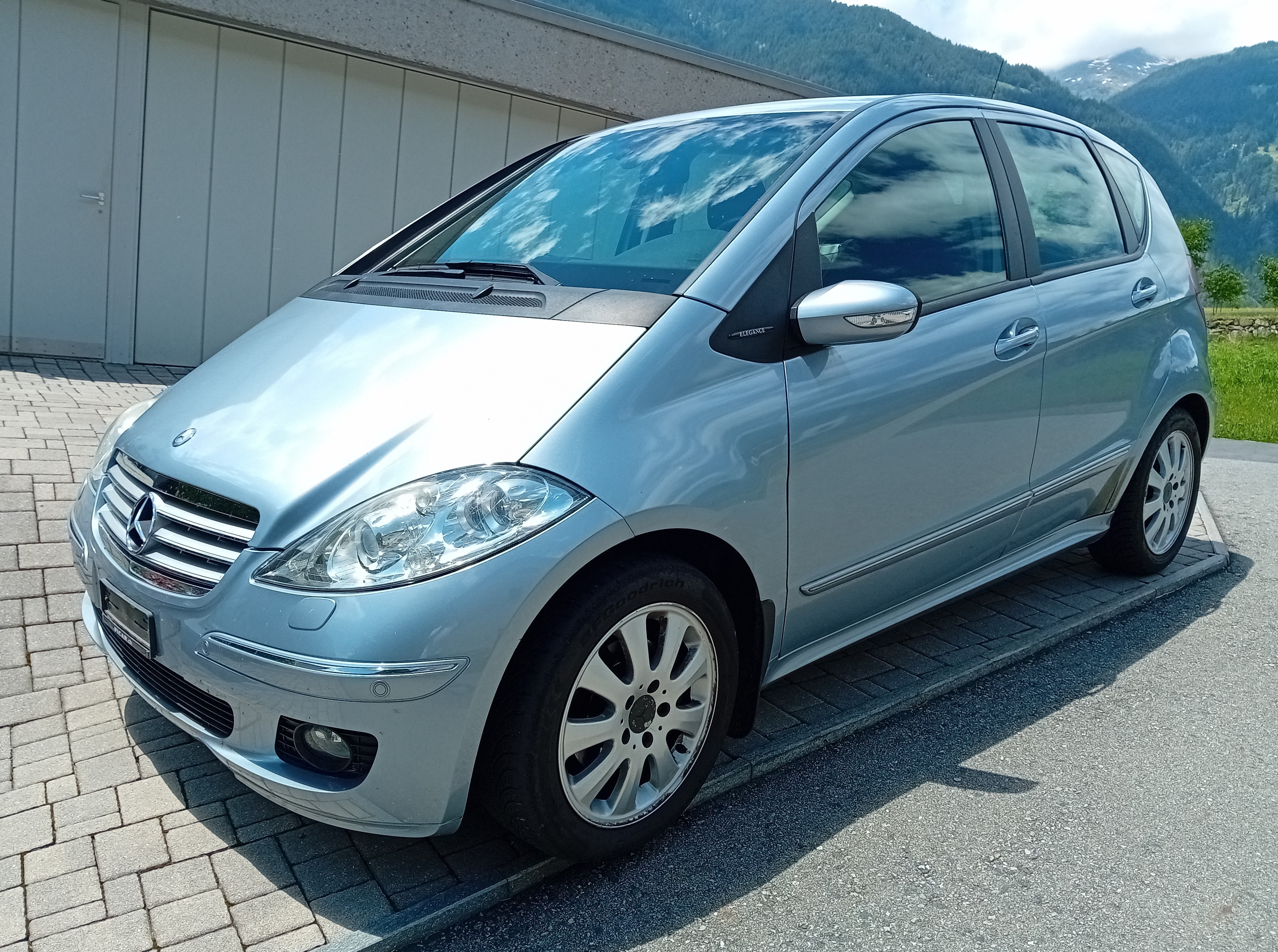 MERCEDES-BENZ A 200 Elégance Edition A