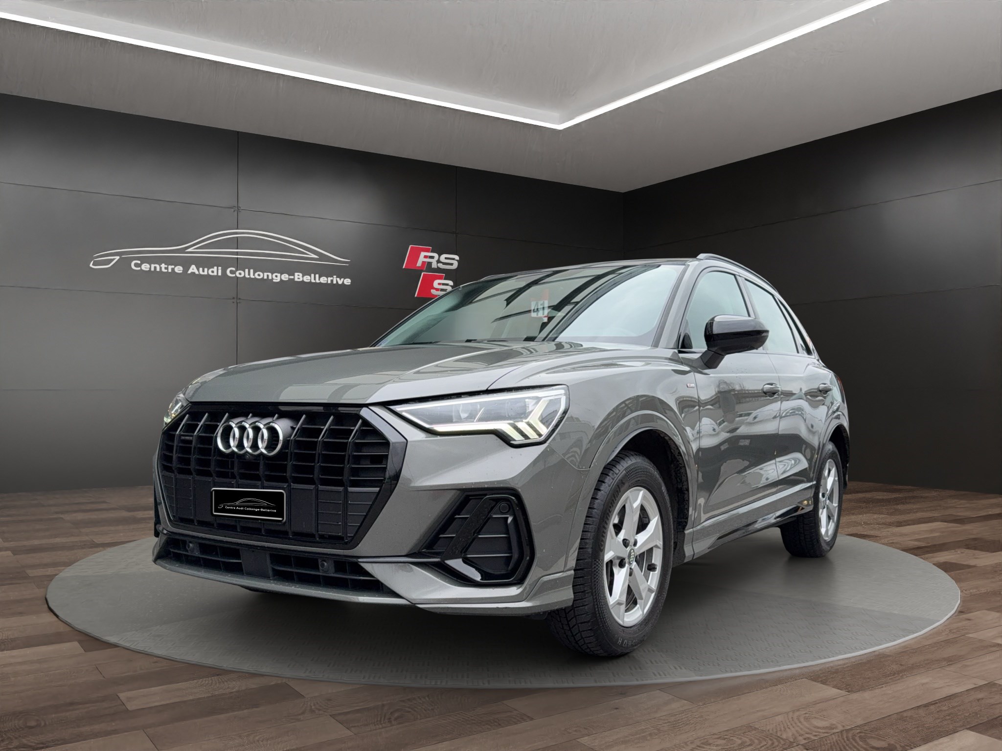 AUDI Q3 45 TFSI S line quattro S-tronic