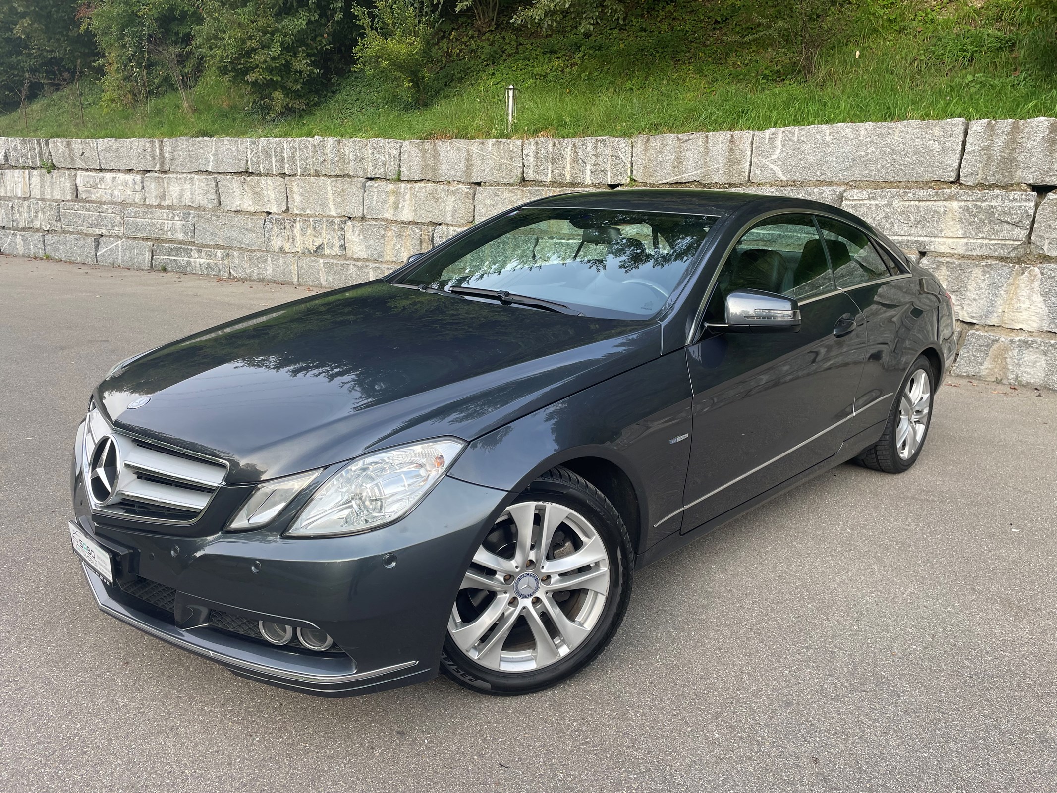 MERCEDES-BENZ E 220 CDI BlueEfficiency