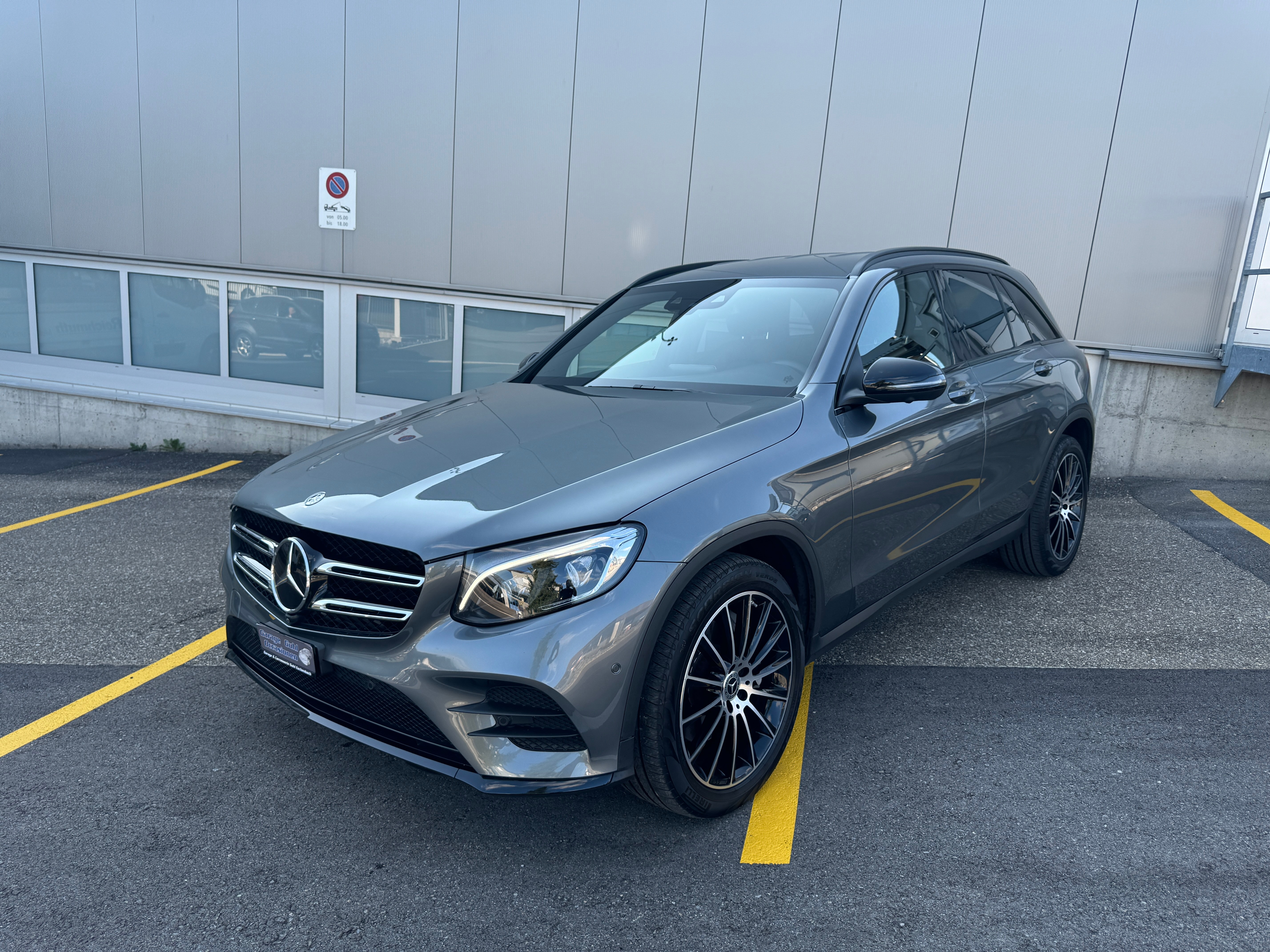 MERCEDES-BENZ GLC 250 AMG Line 4Matic 9G-Tronic