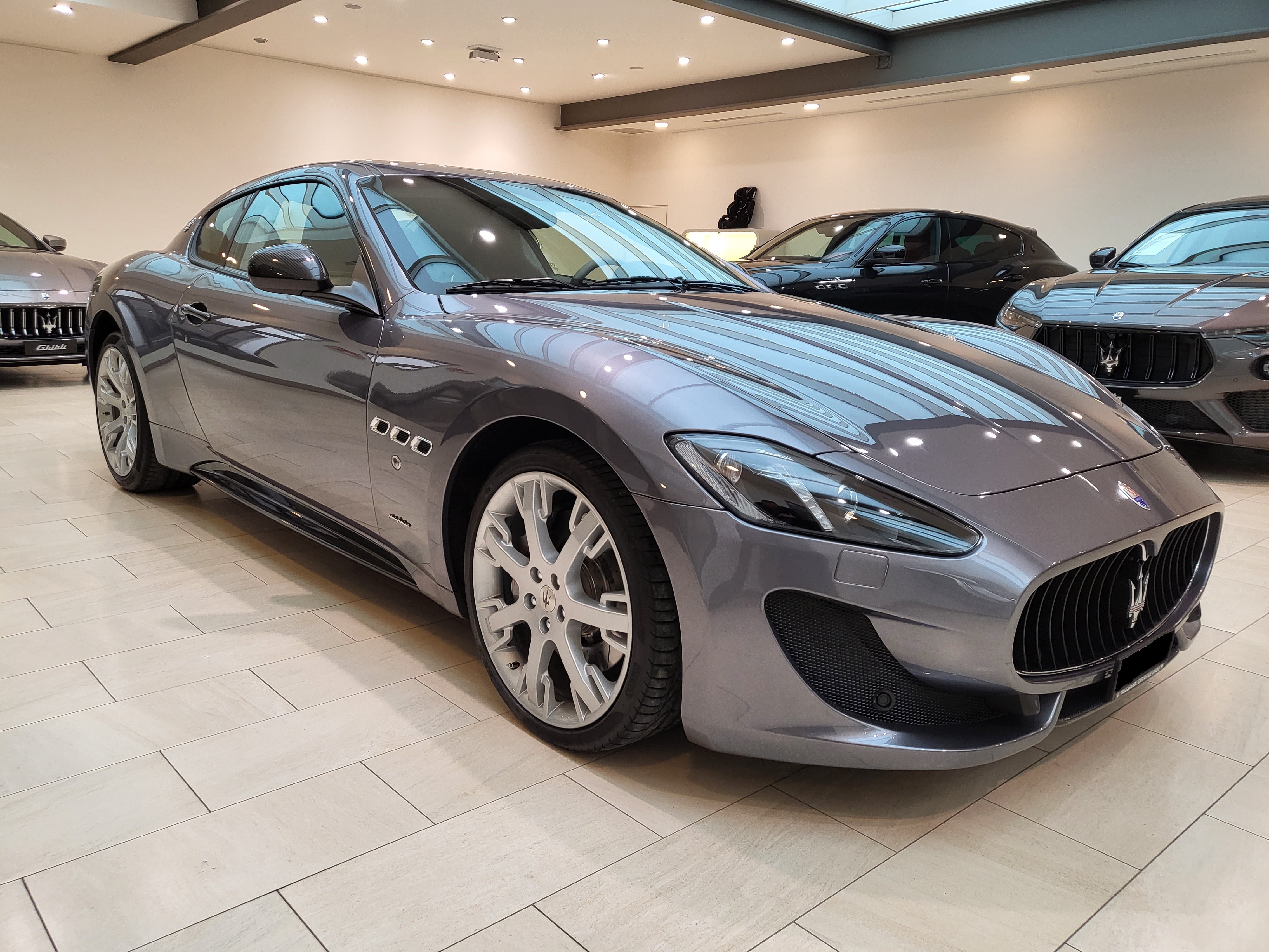 MASERATI Granturismo 4.7 V8 Sport