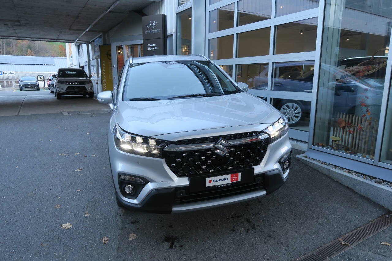 SUZUKI S-Cross 1.5 Piz Sulai Hybrid 4x4