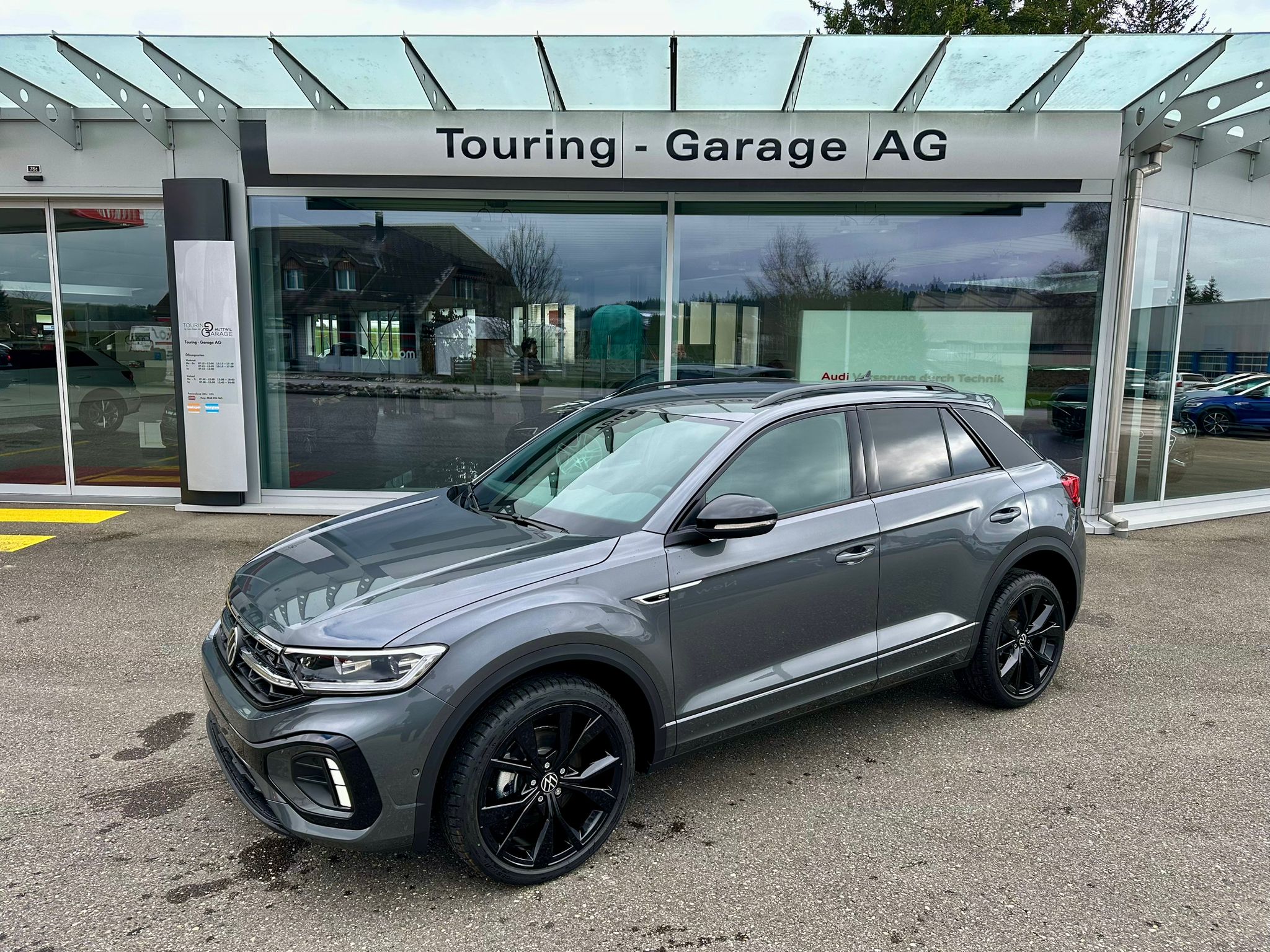 VW T-Roc 2.0 TSI R-Line DSG 4Motion