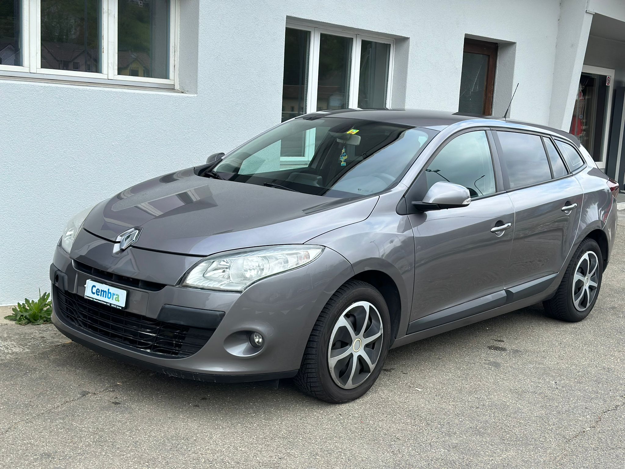 RENAULT Mégane Grandtour 2.0 16V Expression CVT