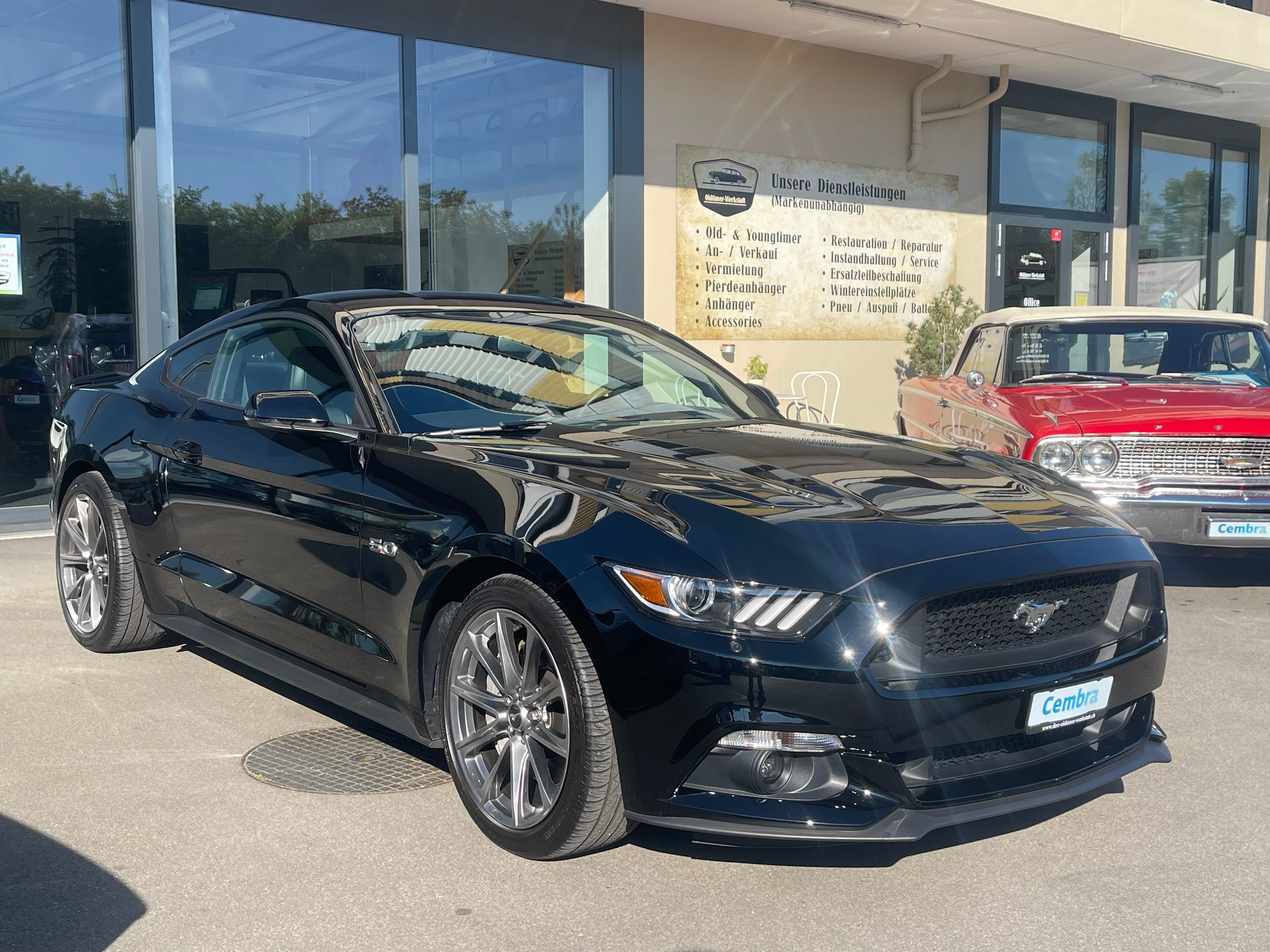 FORD Mustang Fastback 5.0 V8 GT Black Shad Ed. Automat