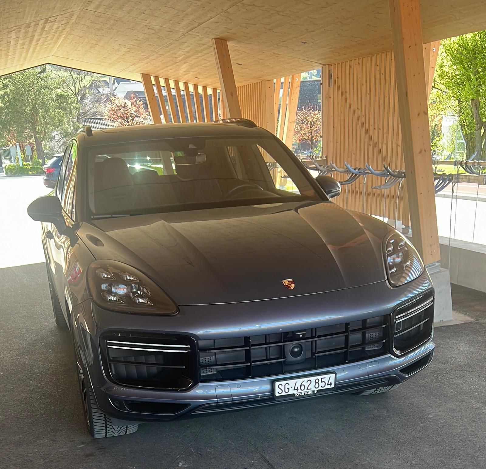 PORSCHE Cayenne Turbo