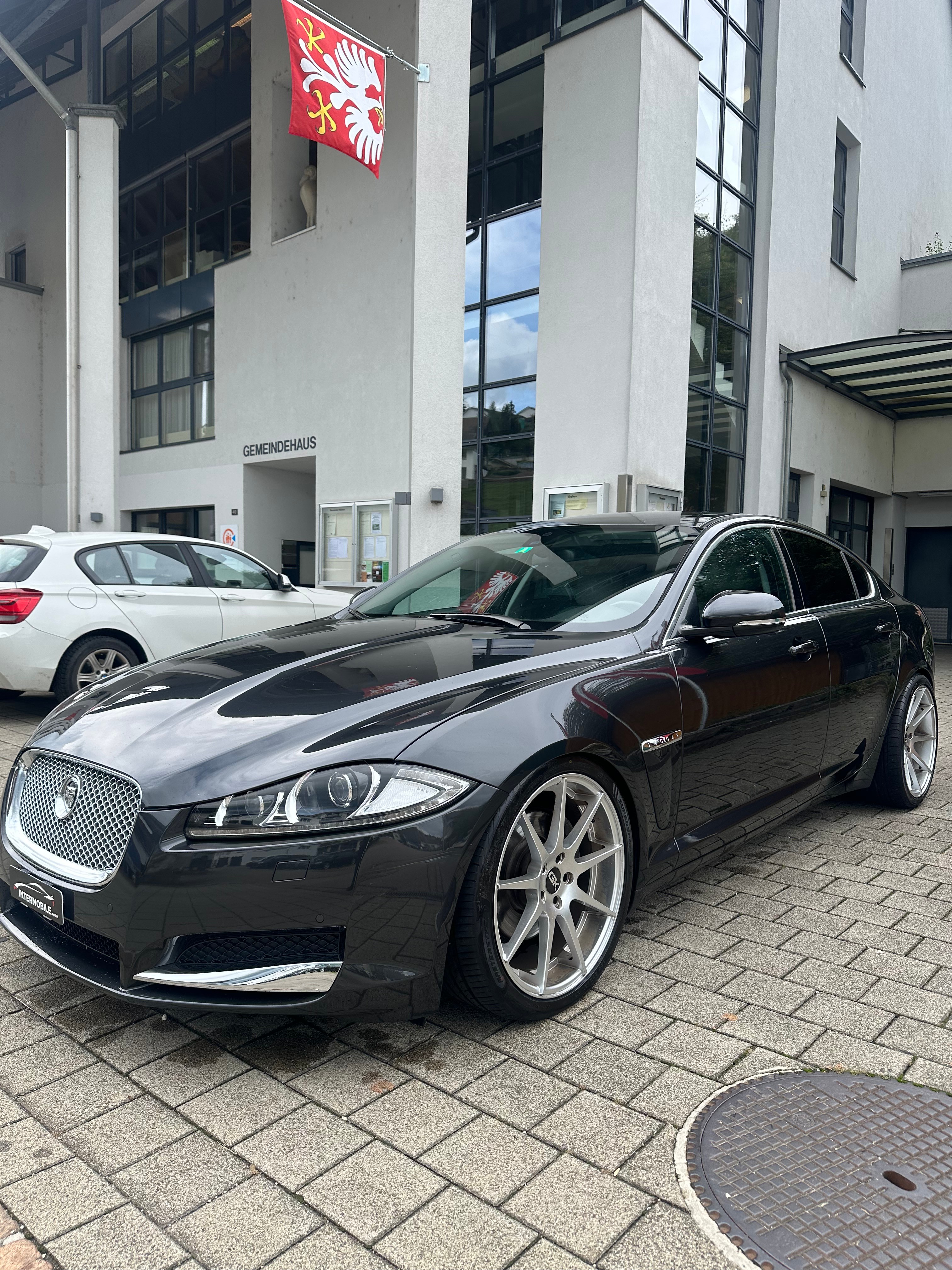 JAGUAR XF 3.0d V6 Premium Luxury