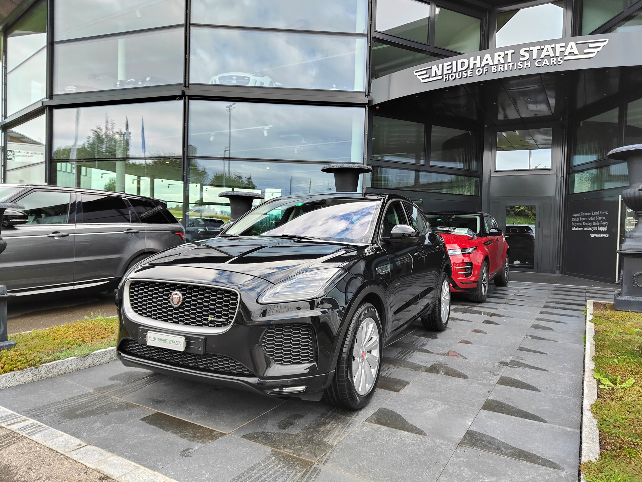 JAGUAR E-Pace 2.0d D180 R-Dynamic SE AWD Automatik