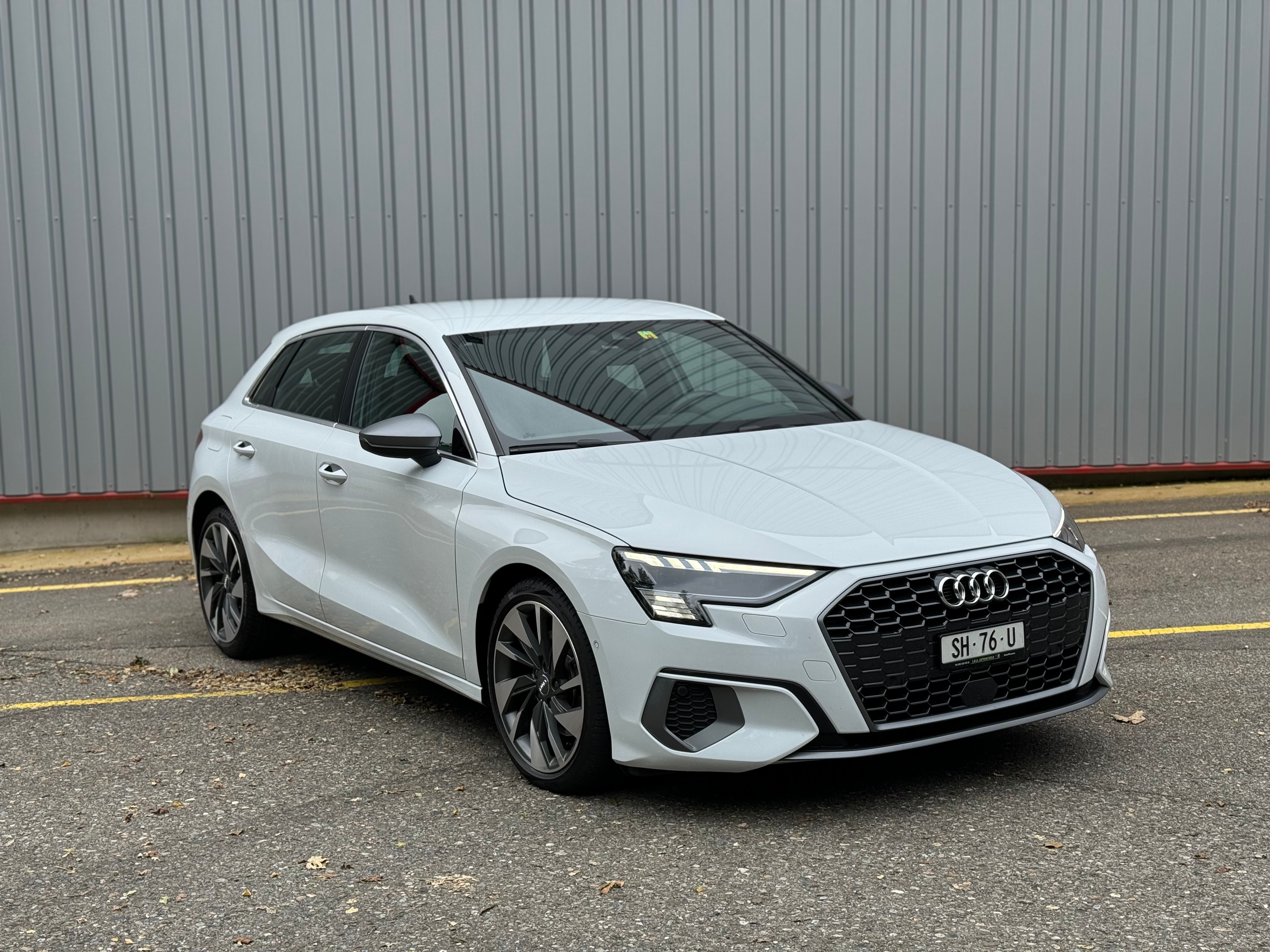 AUDI A3 Sportback 35 TFSI S line Attraction