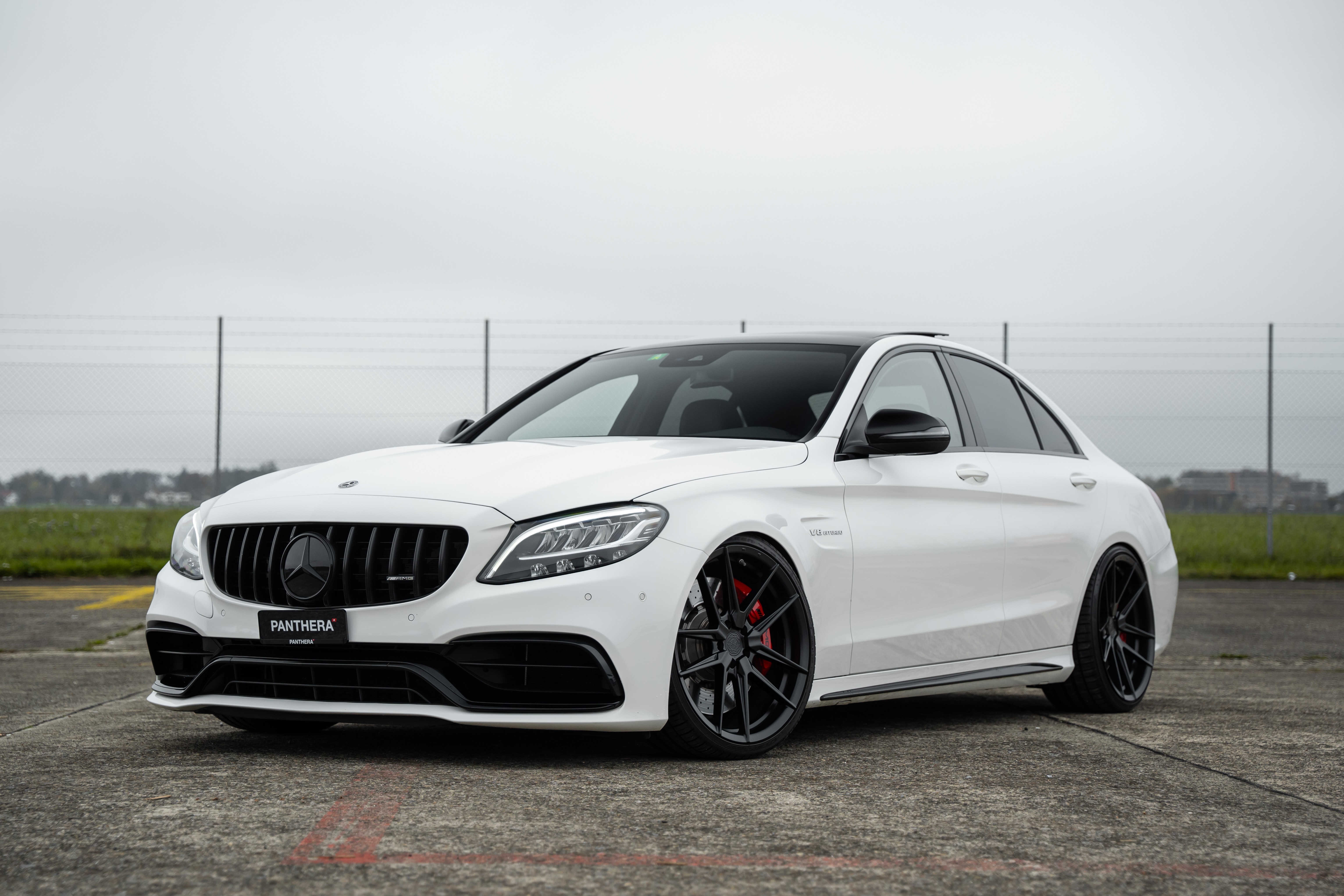 MERCEDES-BENZ C 63 S AMG Speedshift